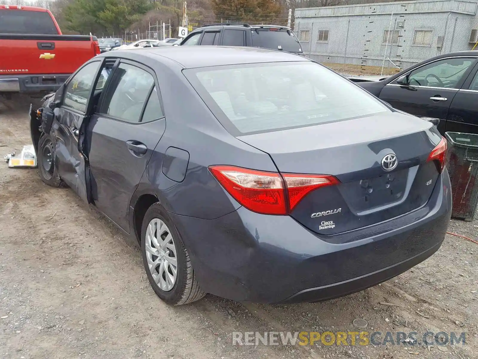 3 Photograph of a damaged car 5YFBURHE1KP900867 TOYOTA COROLLA 2019