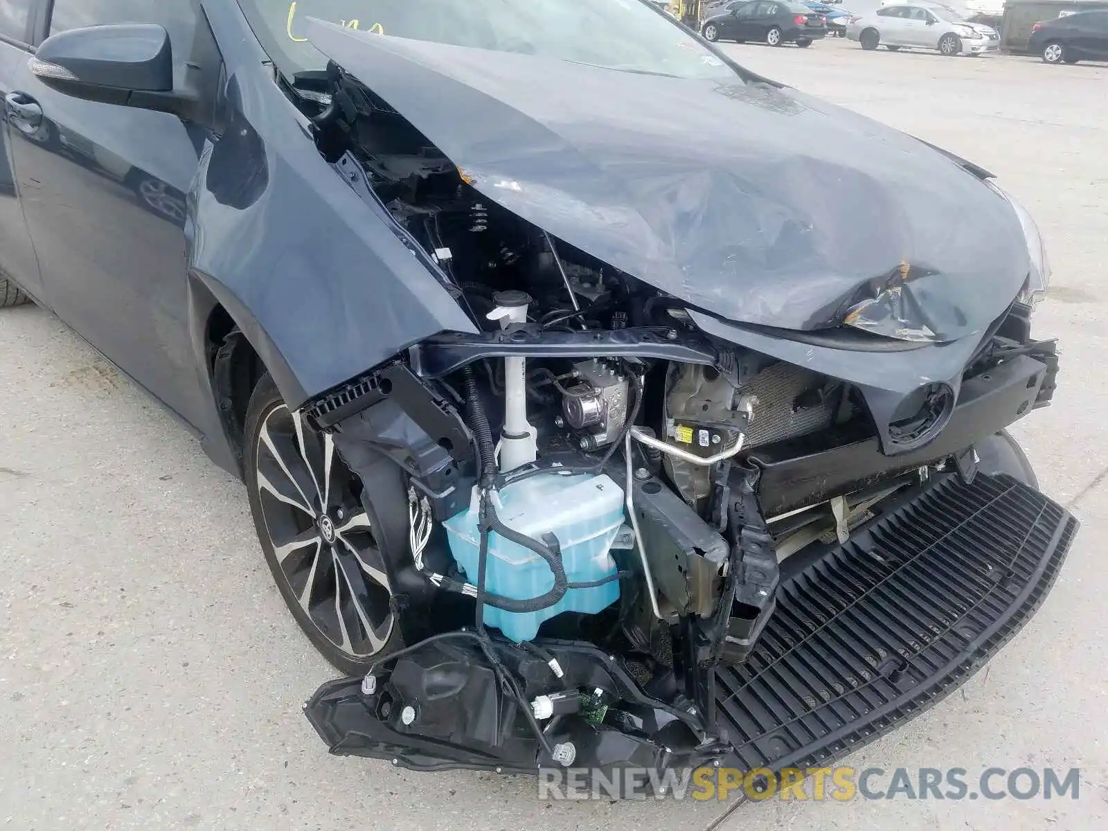 9 Photograph of a damaged car 5YFBURHE1KP900884 TOYOTA COROLLA 2019