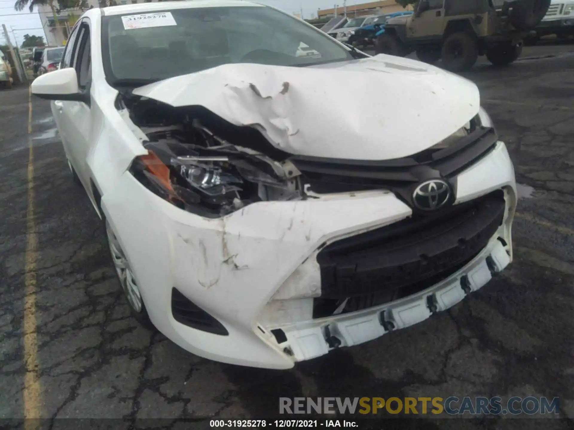 6 Photograph of a damaged car 5YFBURHE1KP901209 TOYOTA COROLLA 2019