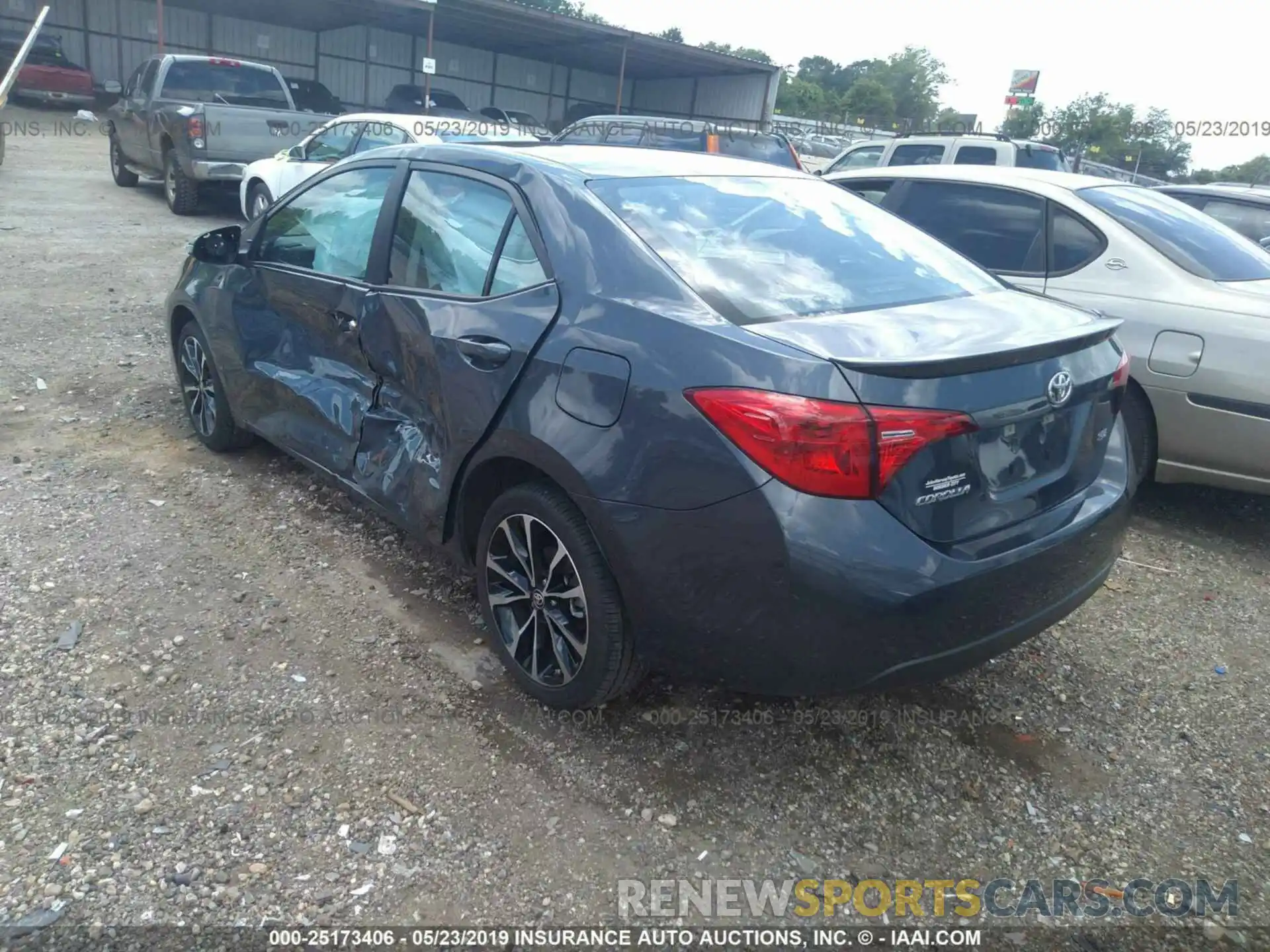 3 Photograph of a damaged car 5YFBURHE1KP901369 TOYOTA COROLLA 2019