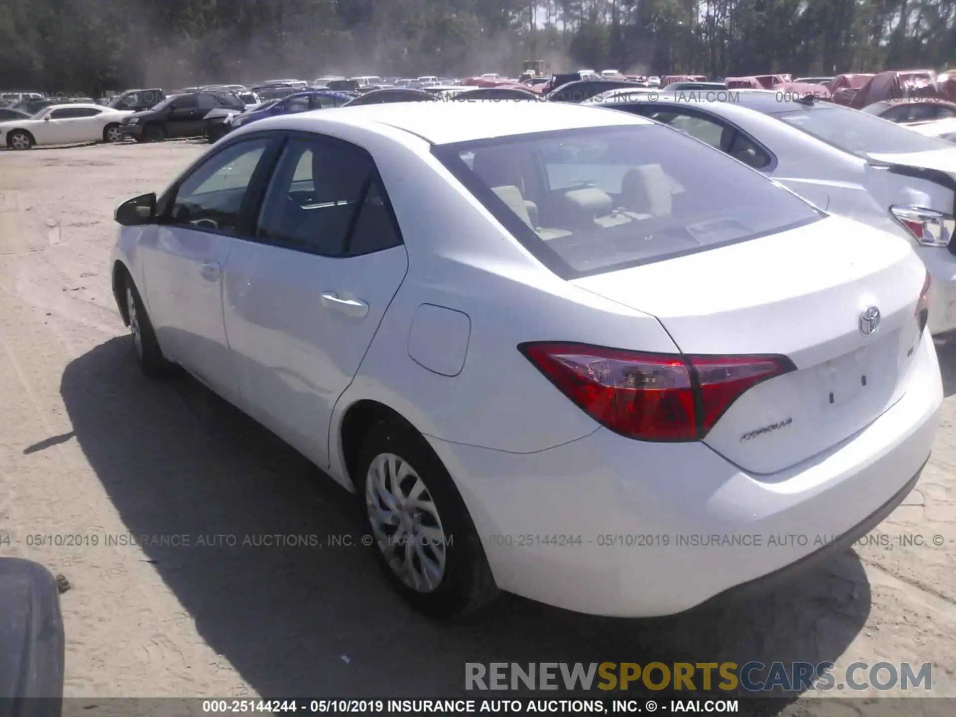 3 Photograph of a damaged car 5YFBURHE1KP901386 TOYOTA COROLLA 2019