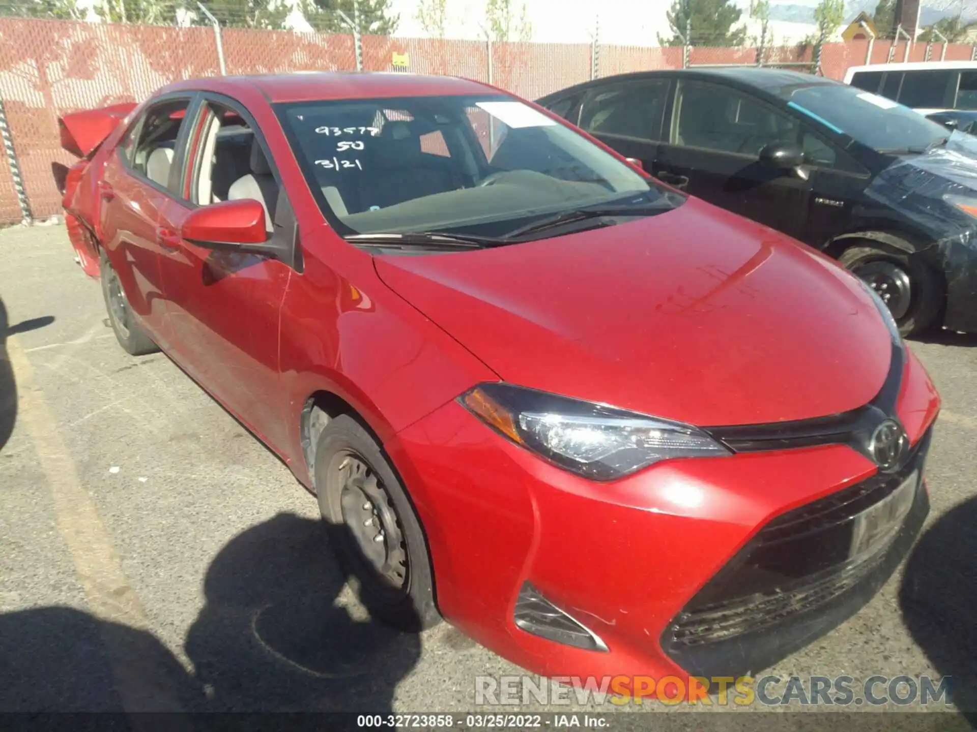 1 Photograph of a damaged car 5YFBURHE1KP902277 TOYOTA COROLLA 2019