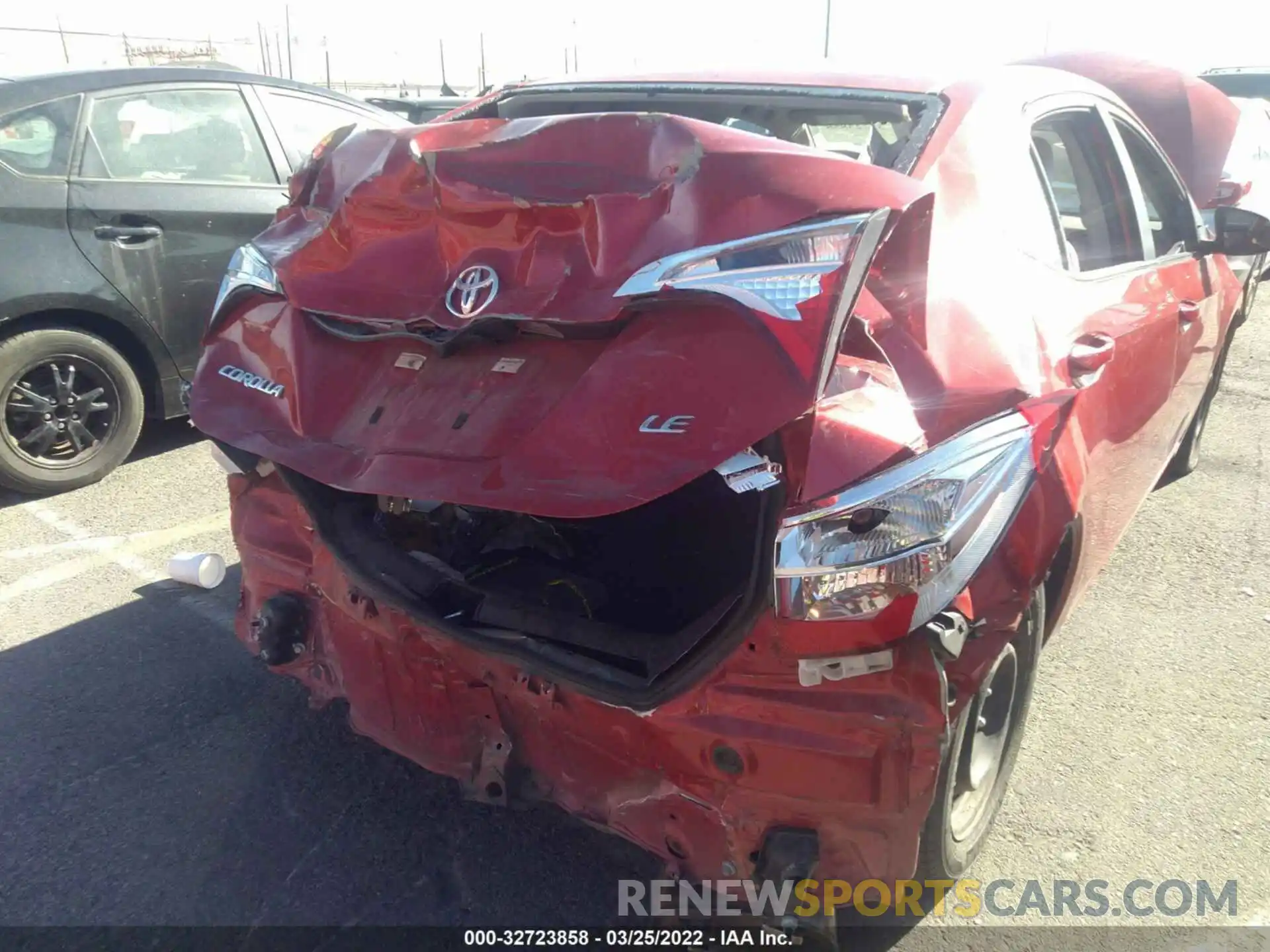 6 Photograph of a damaged car 5YFBURHE1KP902277 TOYOTA COROLLA 2019