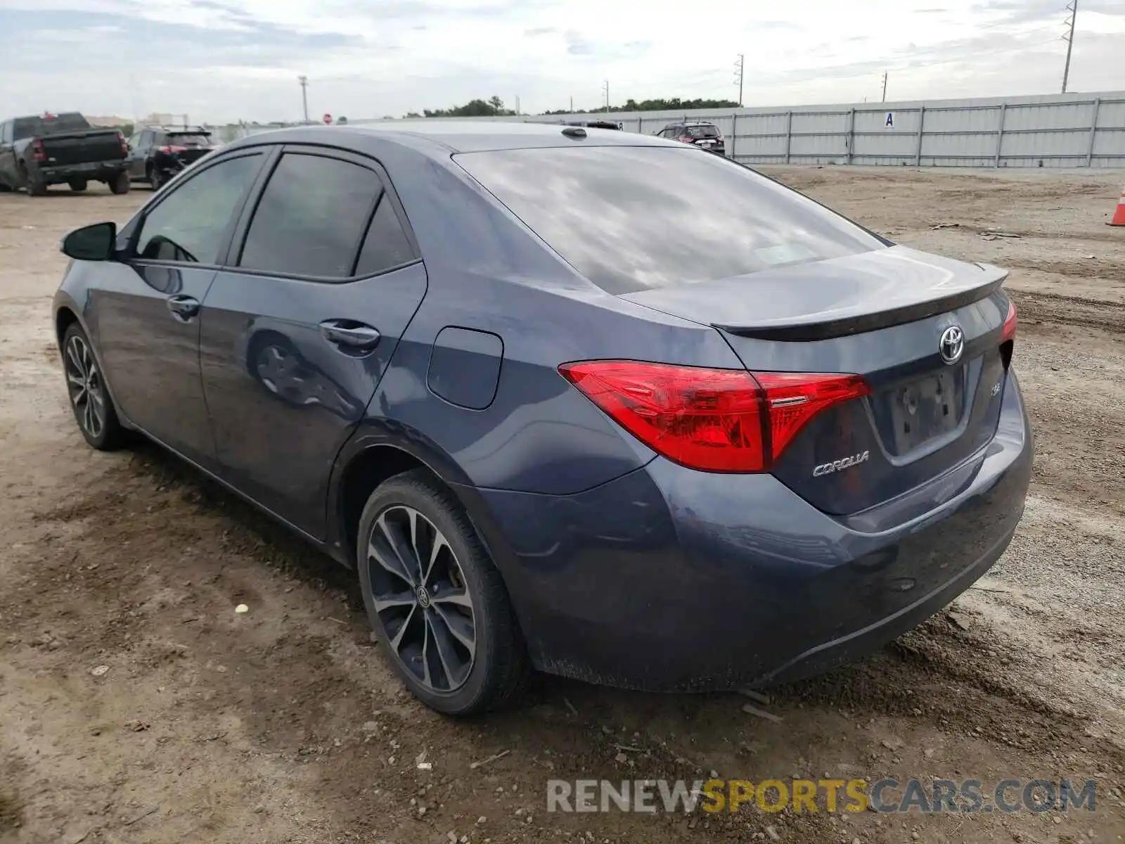 3 Photograph of a damaged car 5YFBURHE1KP902599 TOYOTA COROLLA 2019