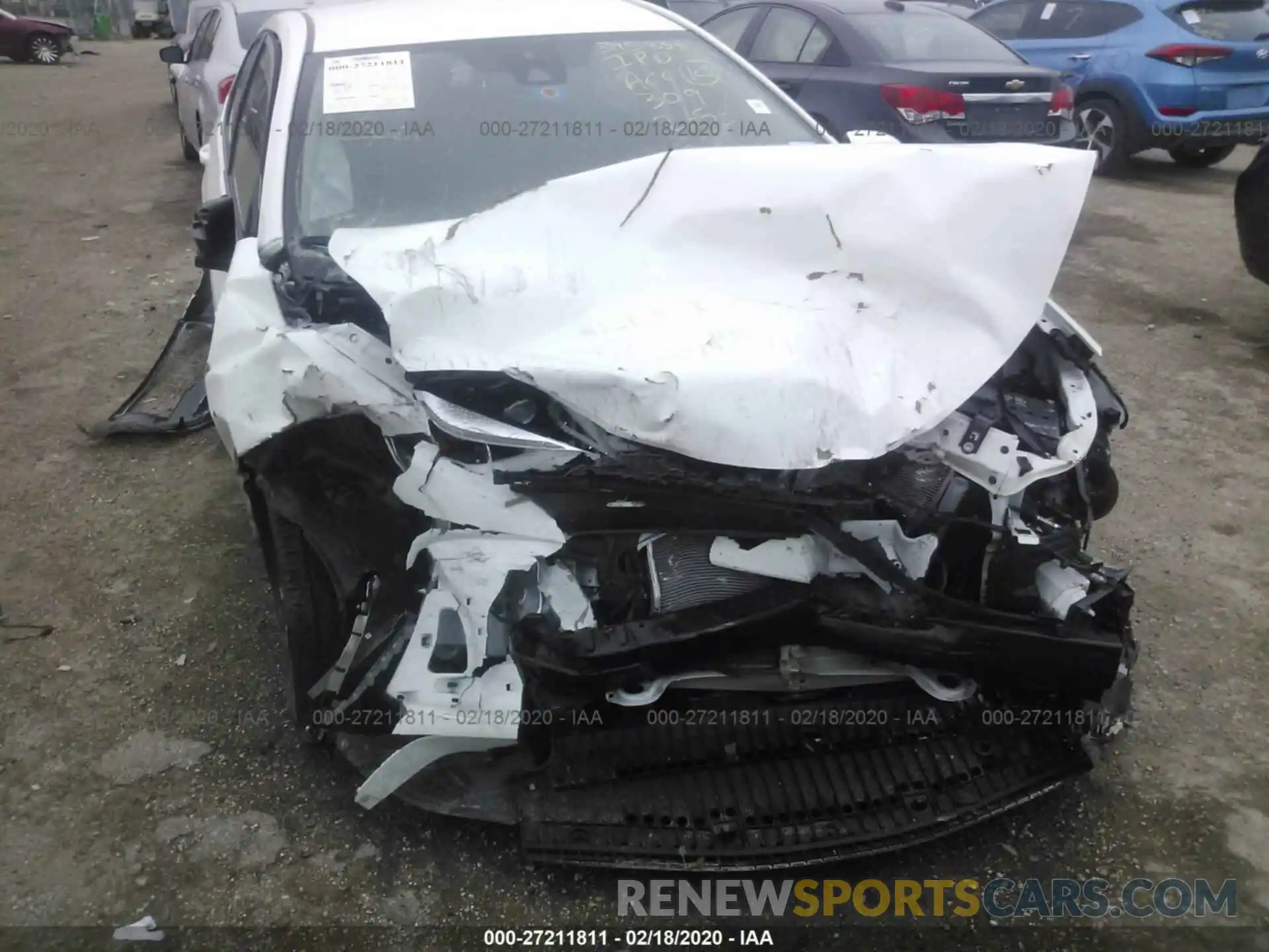 6 Photograph of a damaged car 5YFBURHE1KP902795 TOYOTA COROLLA 2019