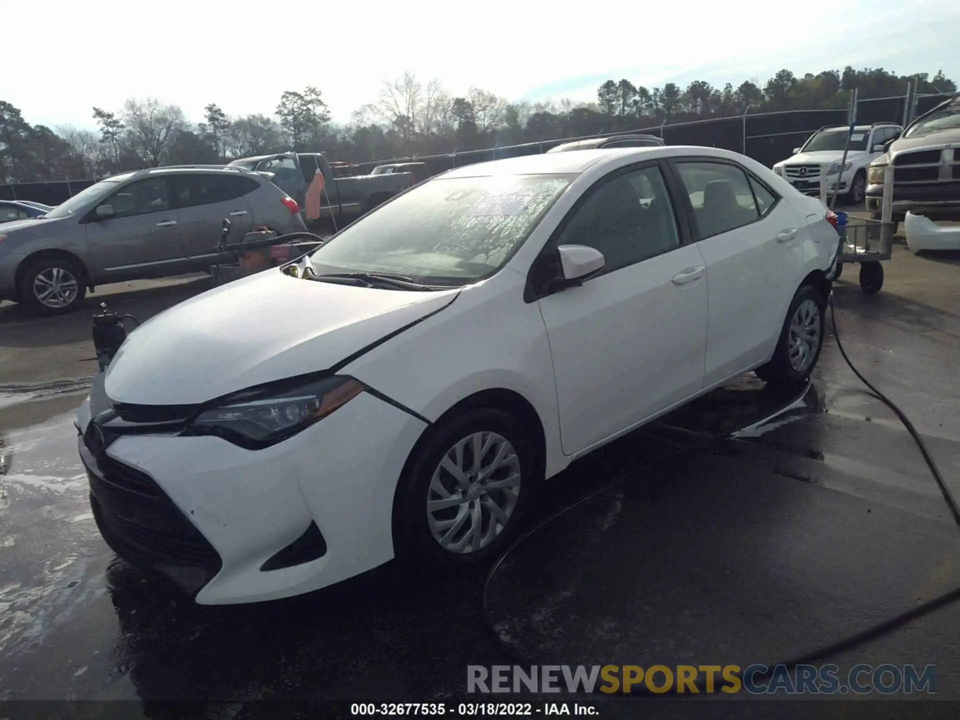 2 Photograph of a damaged car 5YFBURHE1KP902828 TOYOTA COROLLA 2019