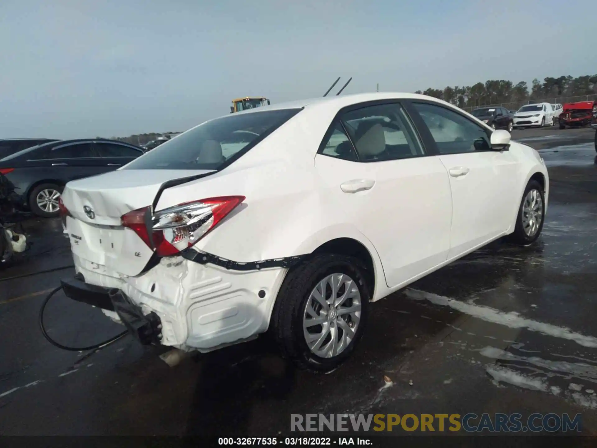 4 Photograph of a damaged car 5YFBURHE1KP902828 TOYOTA COROLLA 2019