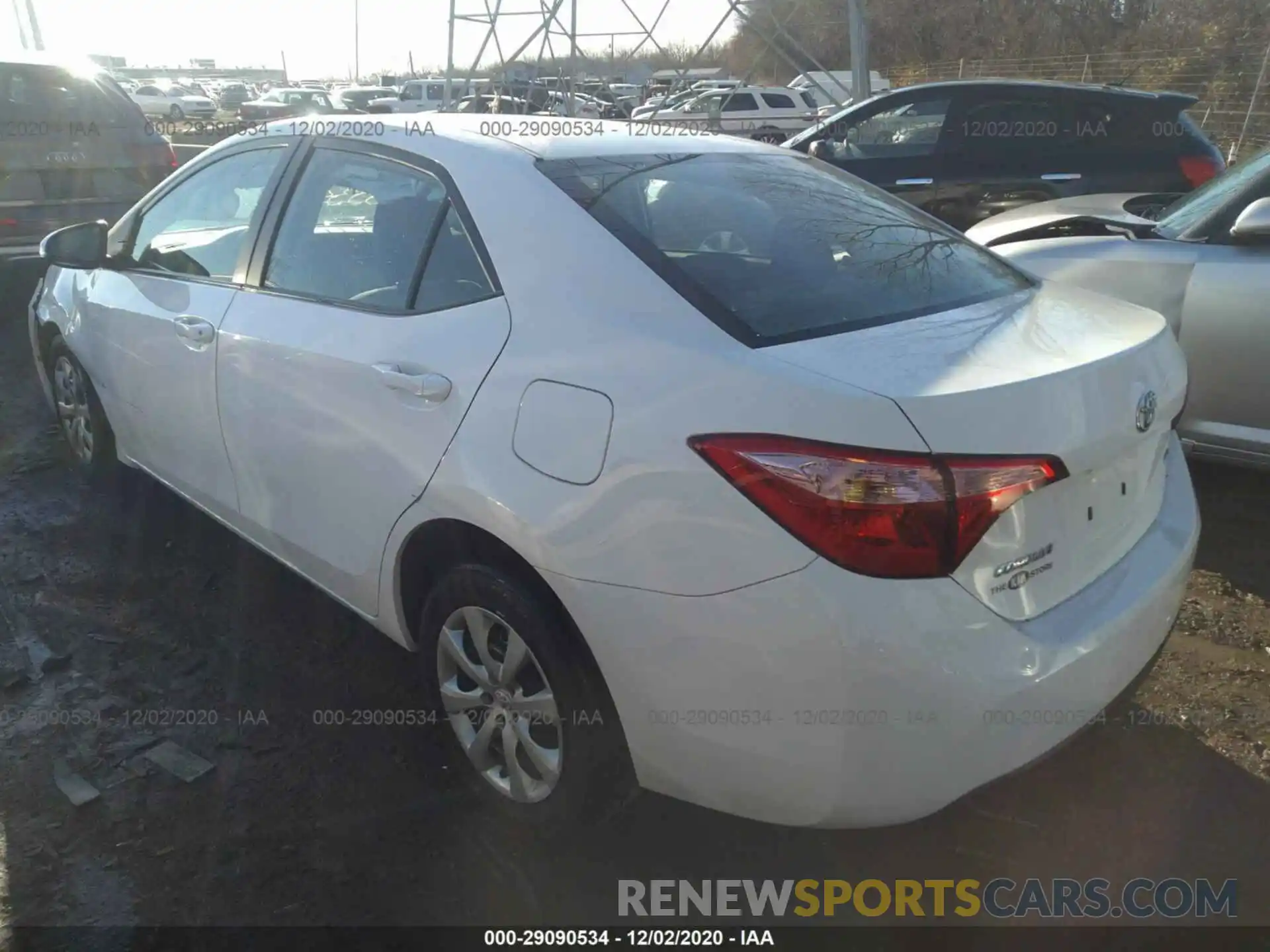 3 Photograph of a damaged car 5YFBURHE1KP902988 TOYOTA COROLLA 2019