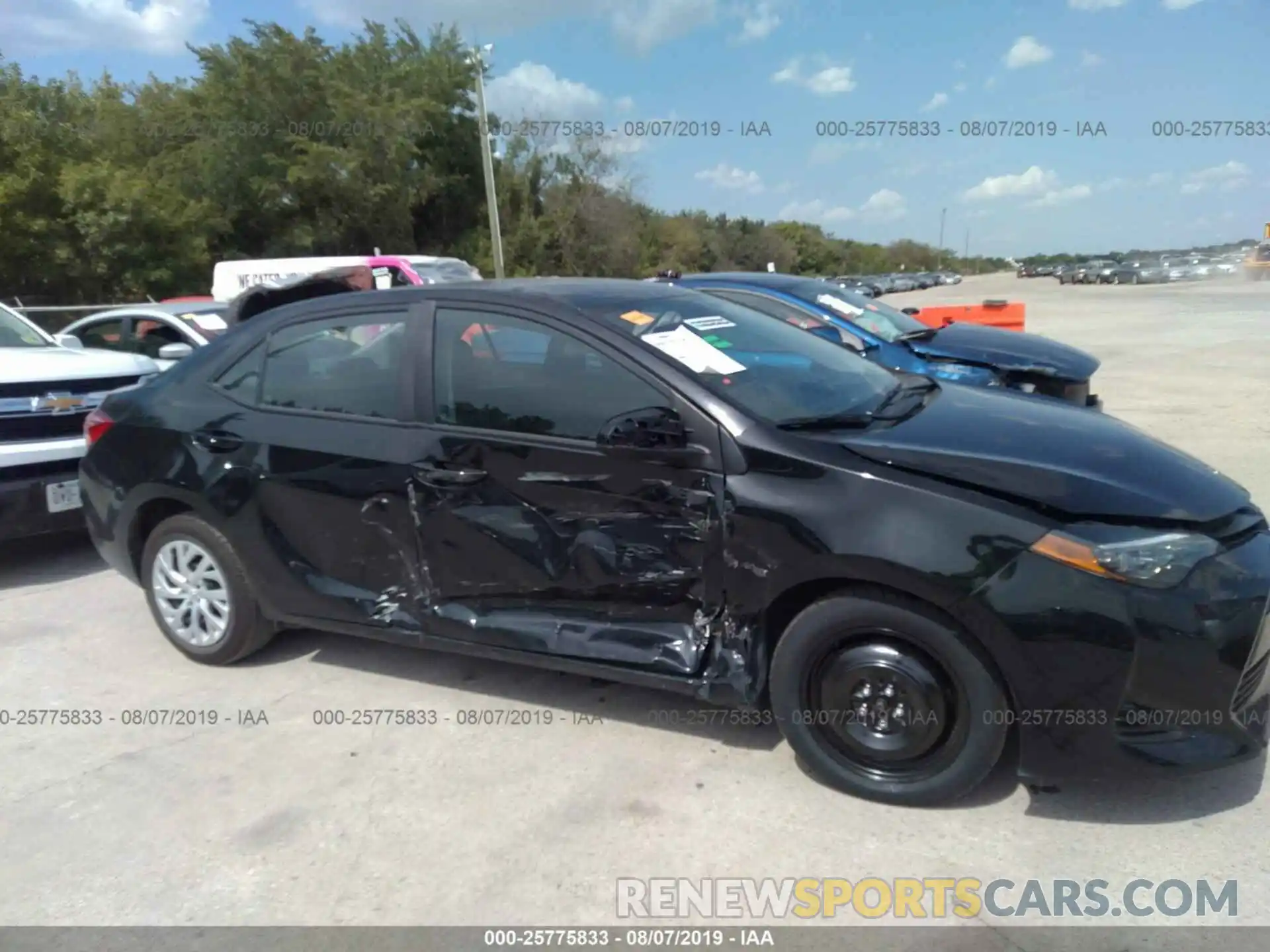 6 Photograph of a damaged car 5YFBURHE1KP904031 TOYOTA COROLLA 2019