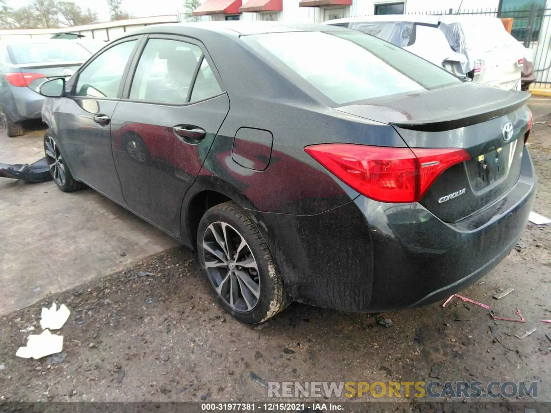 3 Photograph of a damaged car 5YFBURHE1KP904448 TOYOTA COROLLA 2019