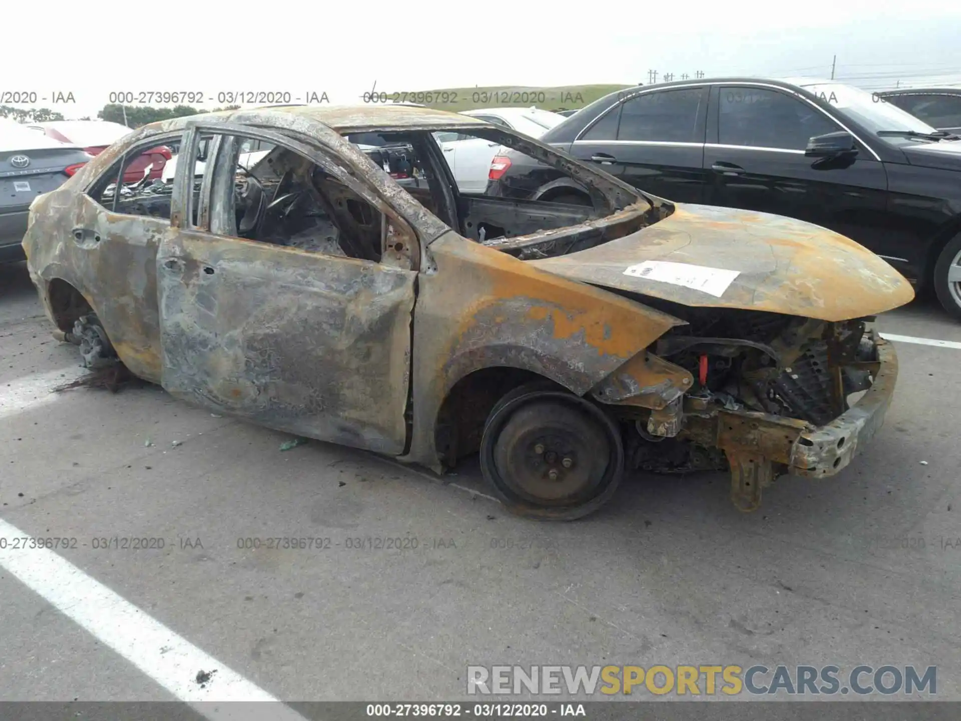 1 Photograph of a damaged car 5YFBURHE1KP904451 TOYOTA COROLLA 2019