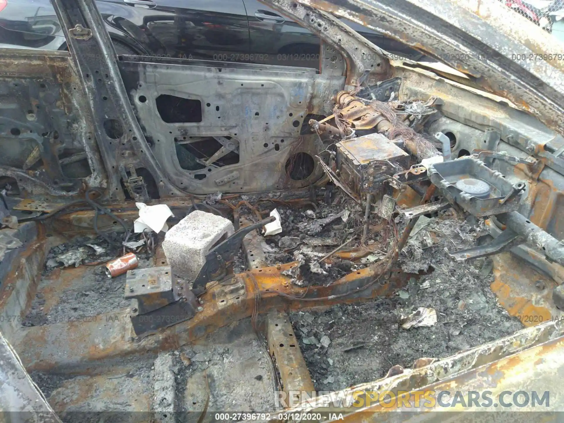 5 Photograph of a damaged car 5YFBURHE1KP904451 TOYOTA COROLLA 2019