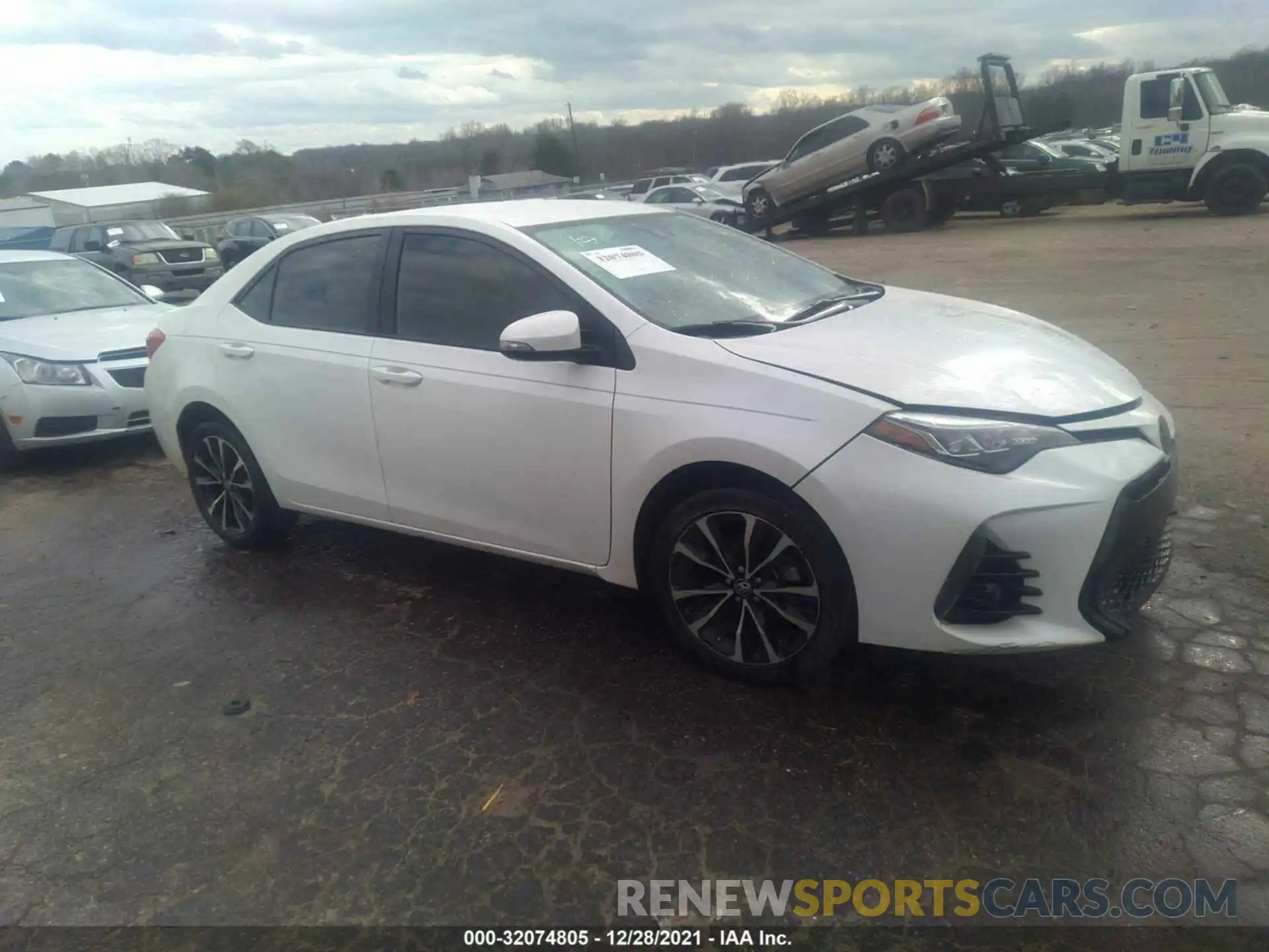 1 Photograph of a damaged car 5YFBURHE1KP905910 TOYOTA COROLLA 2019