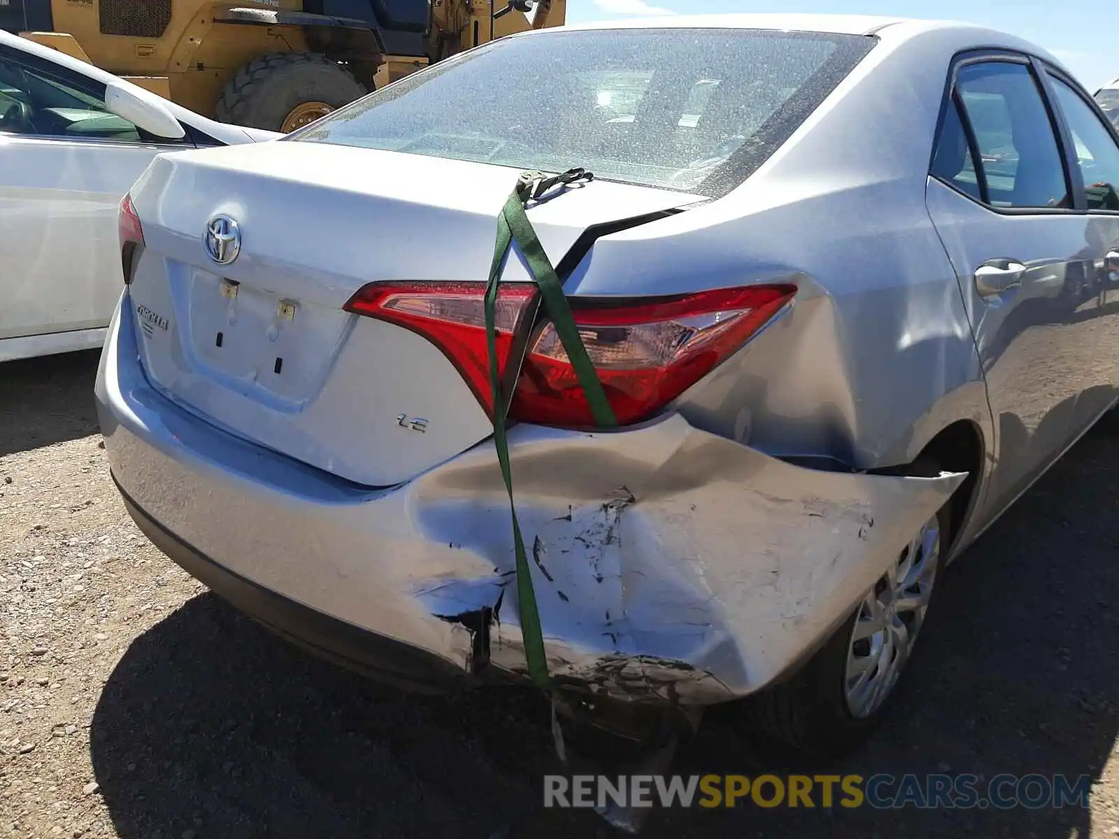 9 Photograph of a damaged car 5YFBURHE1KP907611 TOYOTA COROLLA 2019