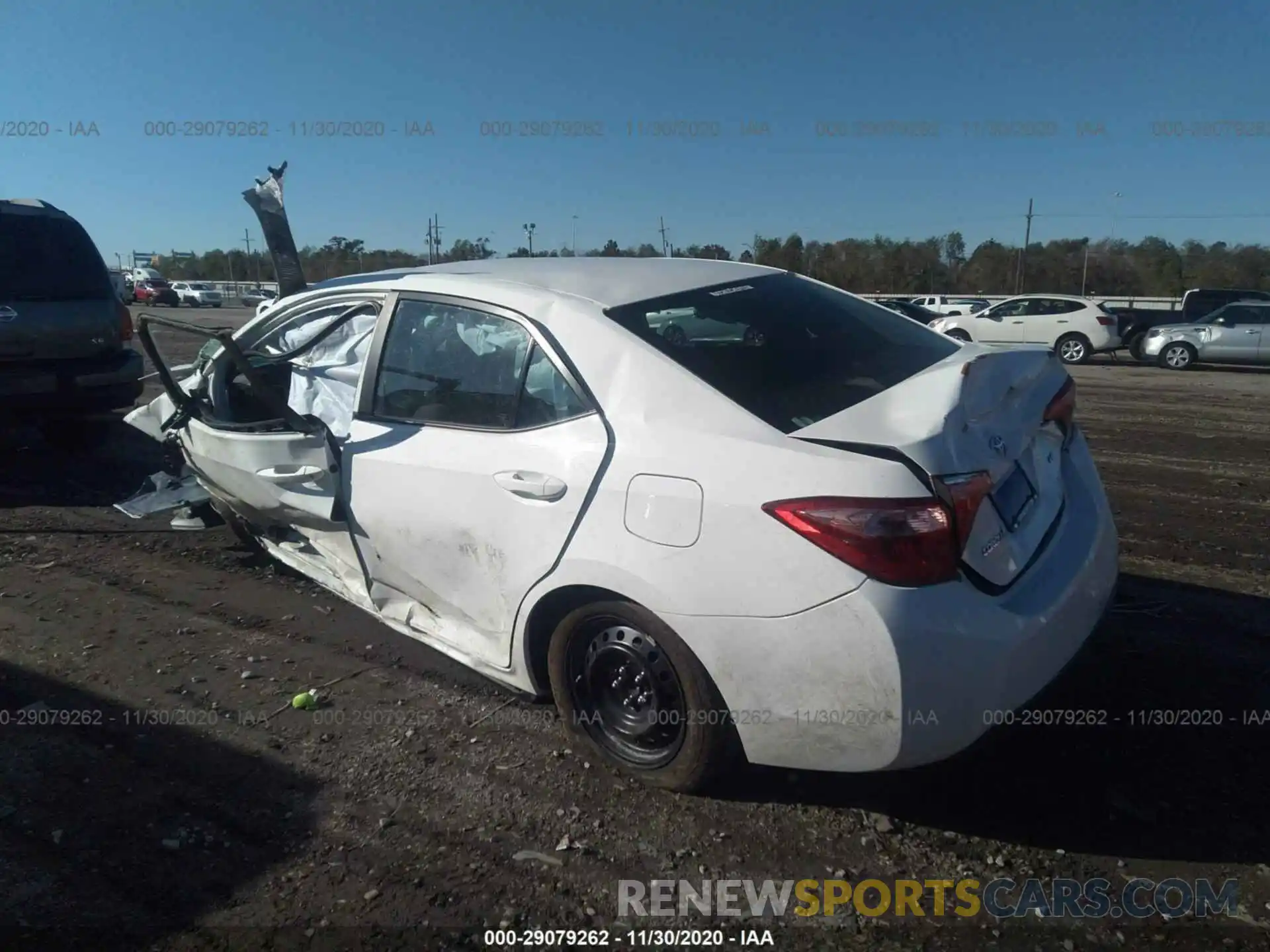 3 Photograph of a damaged car 5YFBURHE1KP909326 TOYOTA COROLLA 2019