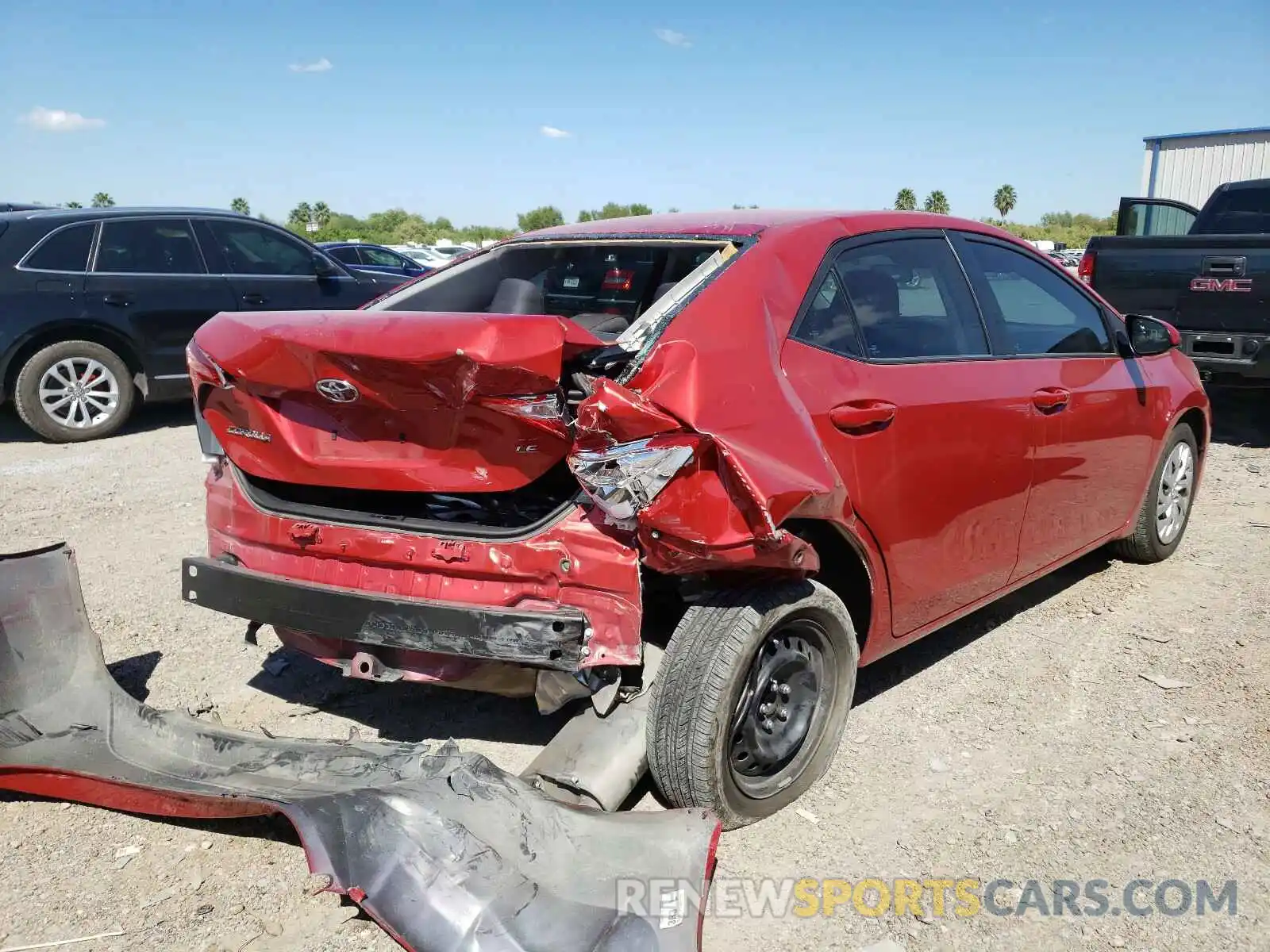 4 Фотография поврежденного автомобиля 5YFBURHE1KP910220 TOYOTA COROLLA 2019