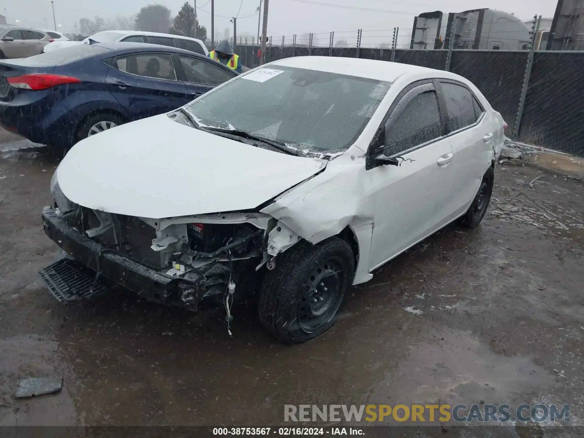 2 Photograph of a damaged car 5YFBURHE1KP911237 TOYOTA COROLLA 2019