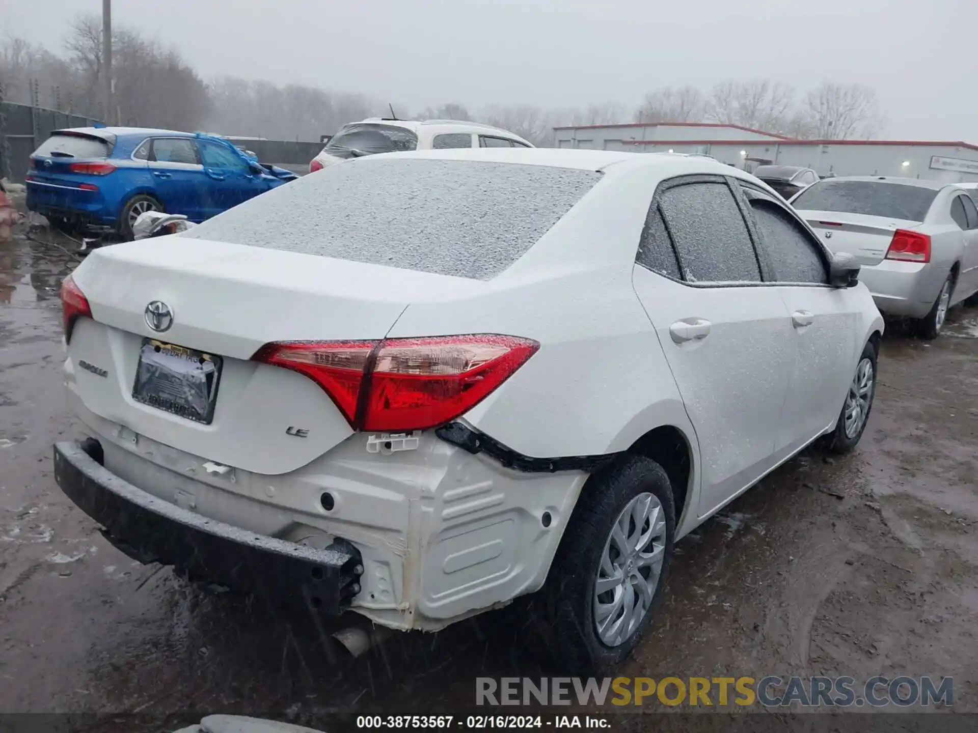 4 Photograph of a damaged car 5YFBURHE1KP911237 TOYOTA COROLLA 2019