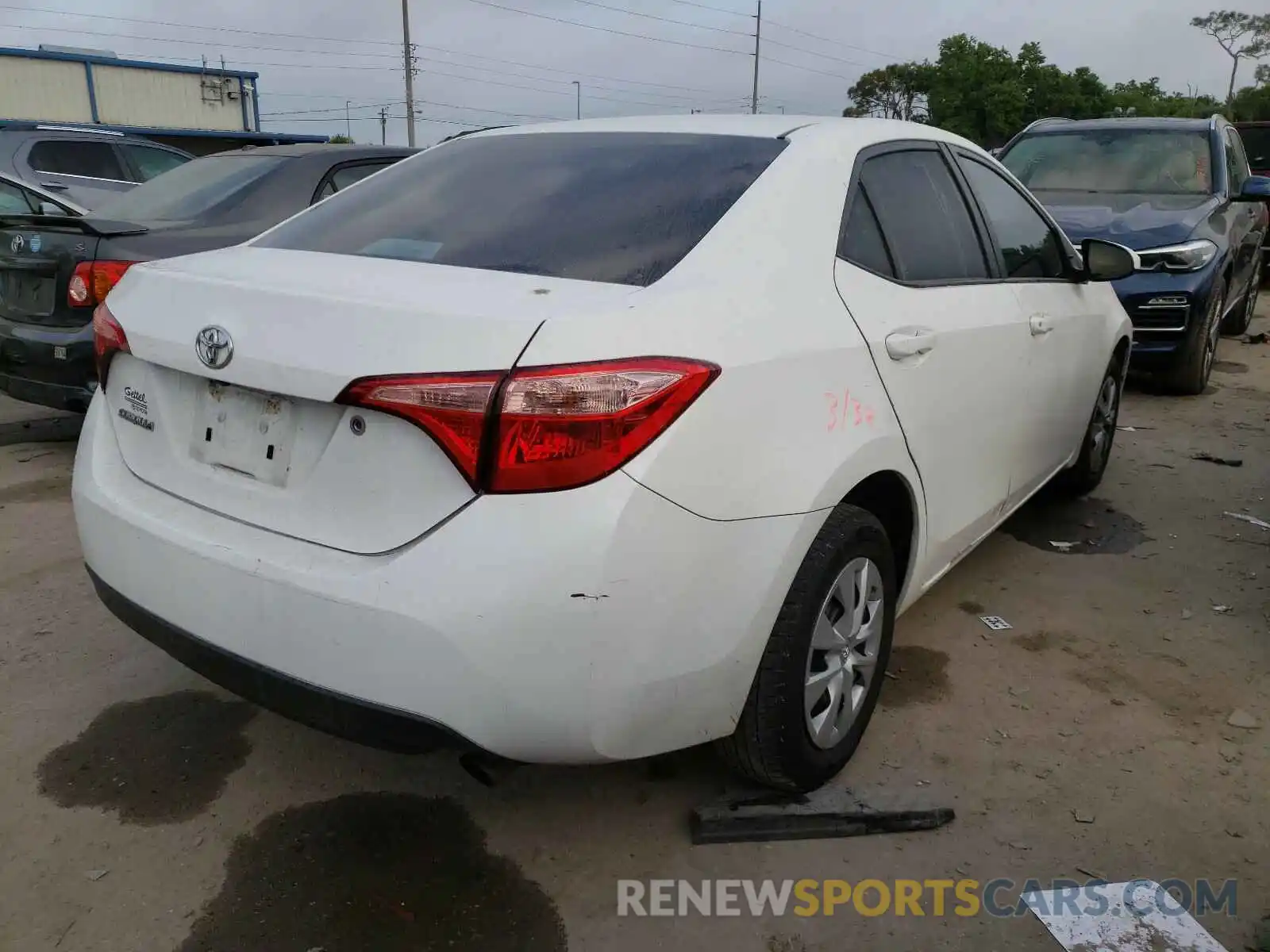 4 Photograph of a damaged car 5YFBURHE1KP911934 TOYOTA COROLLA 2019