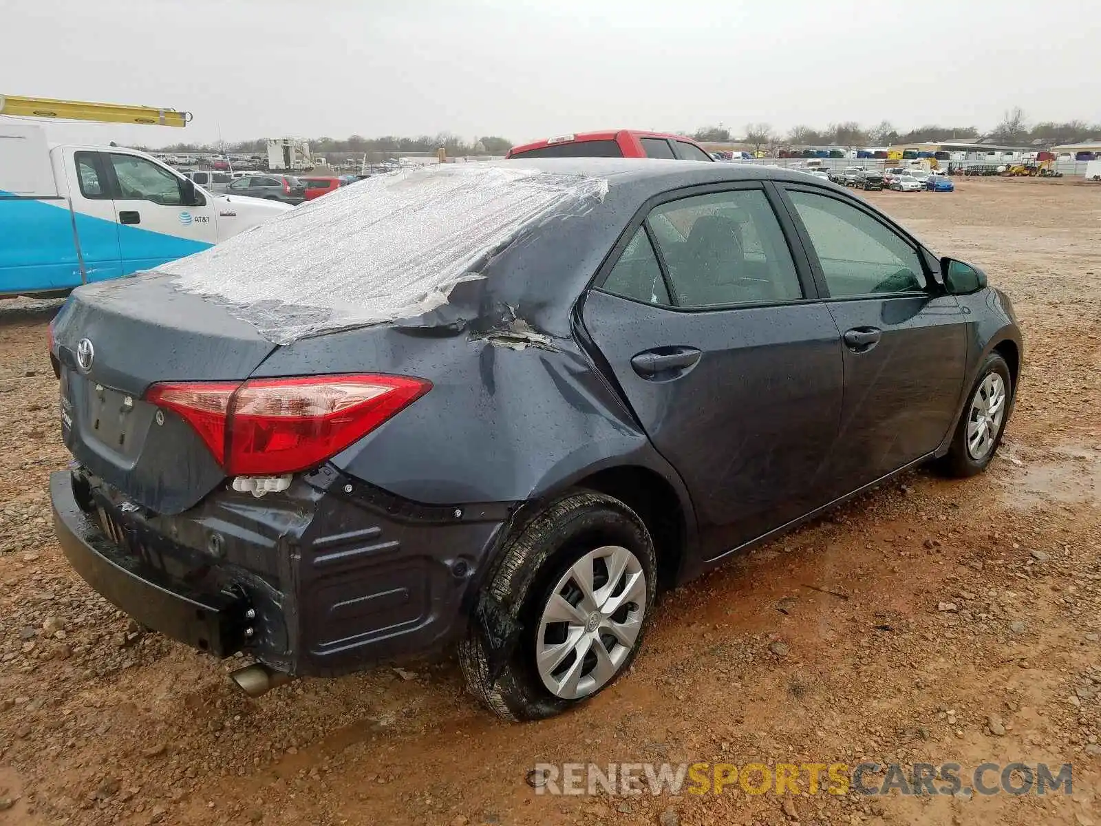 4 Photograph of a damaged car 5YFBURHE1KP913764 TOYOTA COROLLA 2019