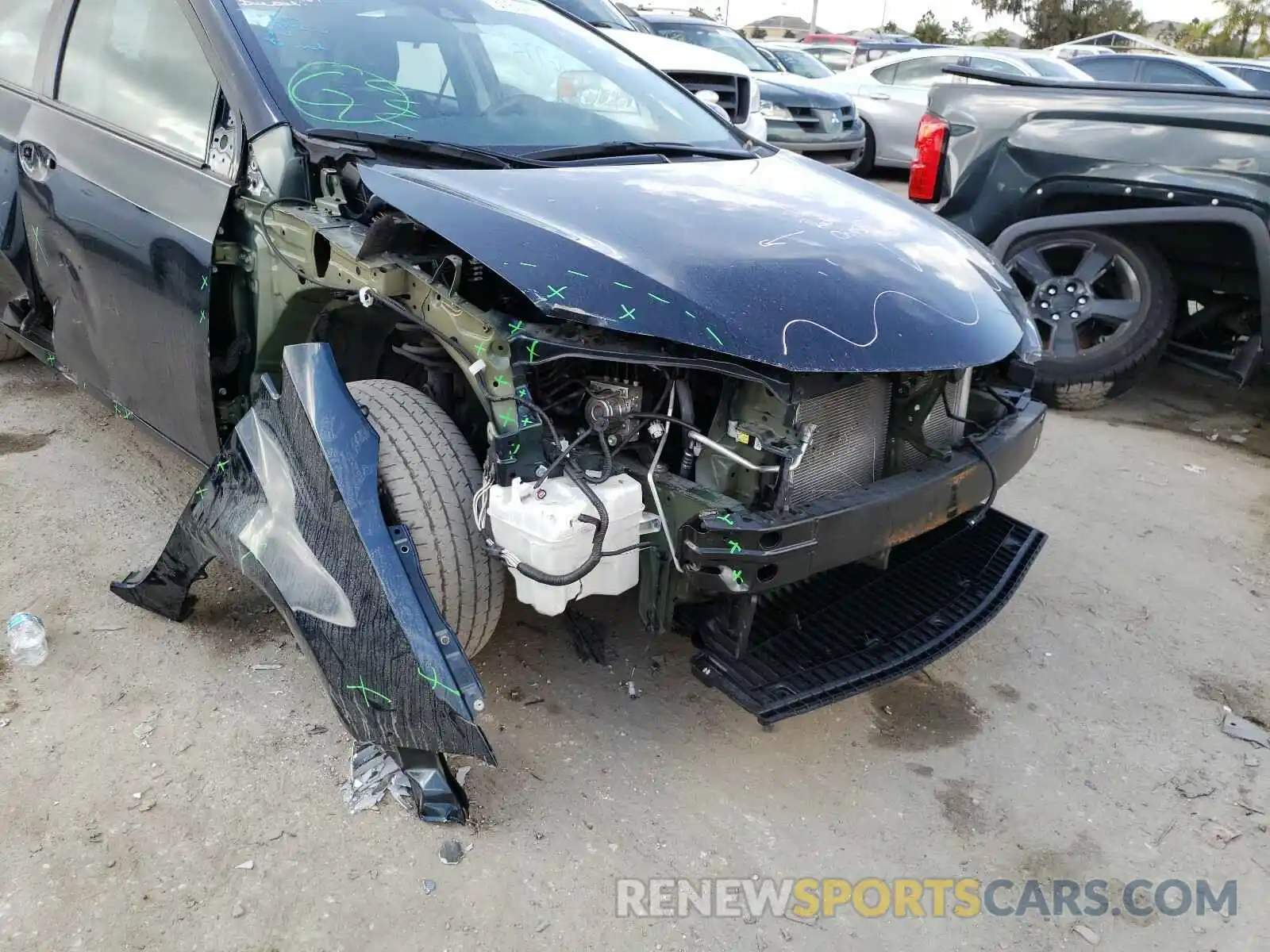 9 Photograph of a damaged car 5YFBURHE1KP914090 TOYOTA COROLLA 2019