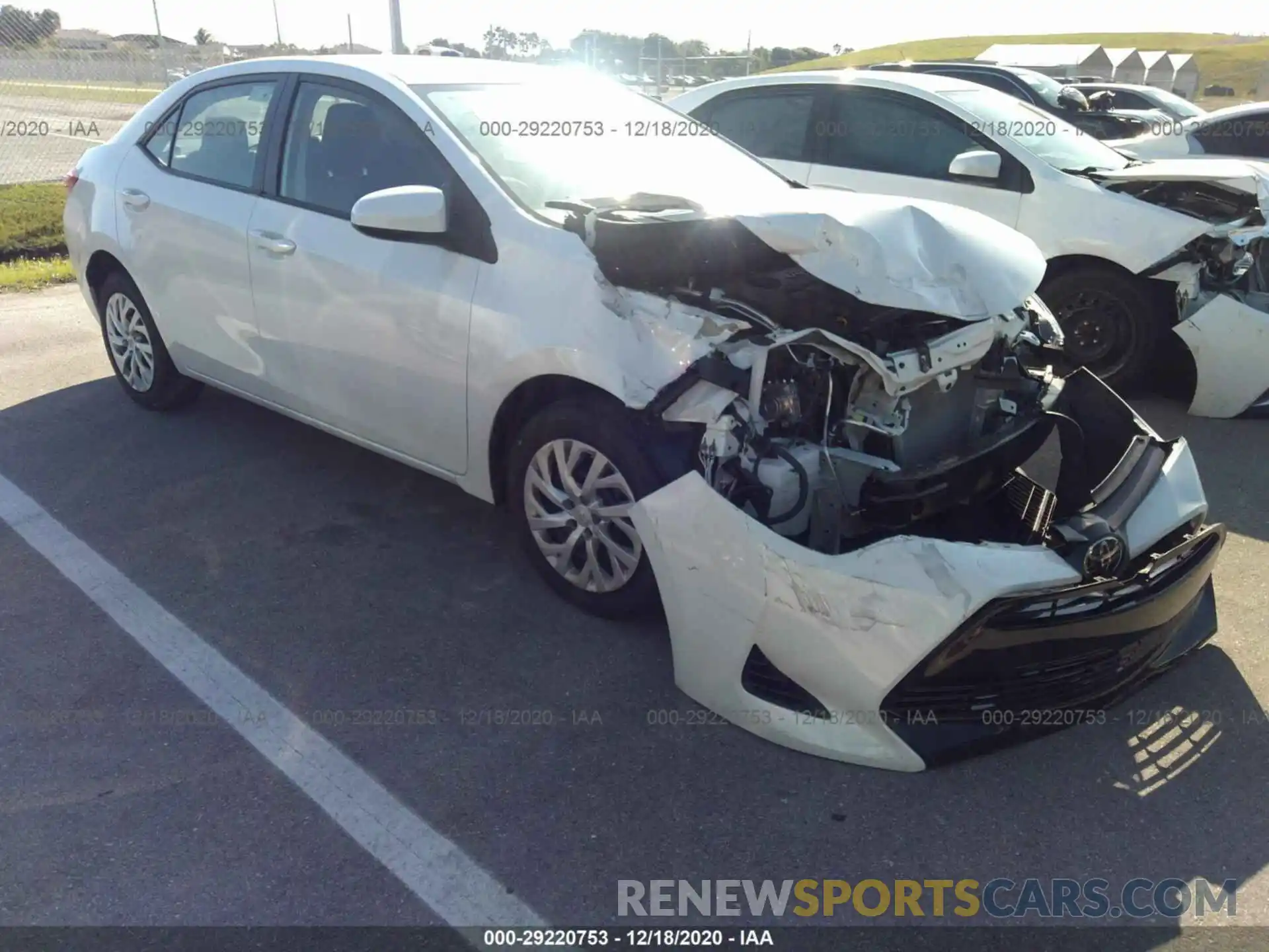 1 Photograph of a damaged car 5YFBURHE1KP914381 TOYOTA COROLLA 2019