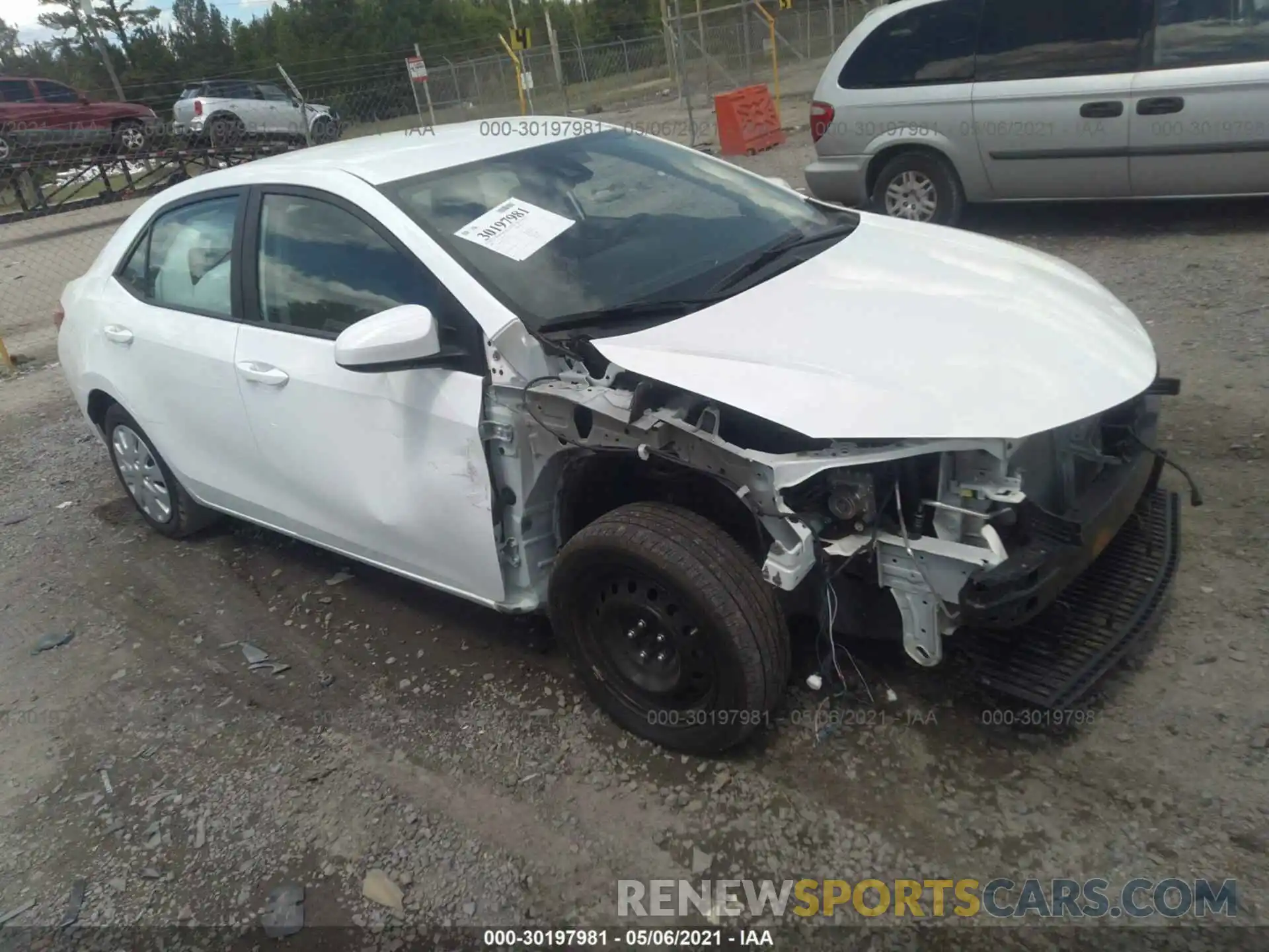 1 Photograph of a damaged car 5YFBURHE1KP914395 TOYOTA COROLLA 2019