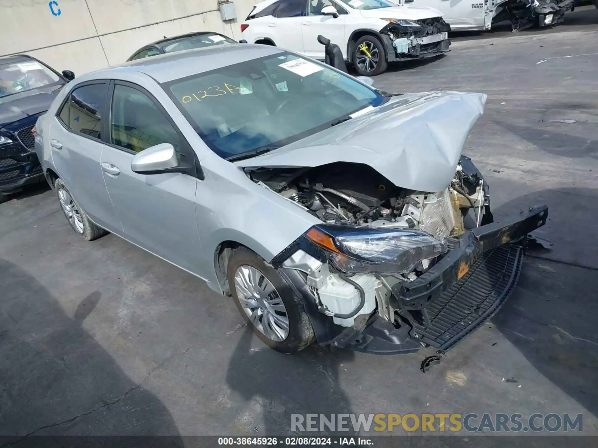 1 Photograph of a damaged car 5YFBURHE1KP915739 TOYOTA COROLLA 2019