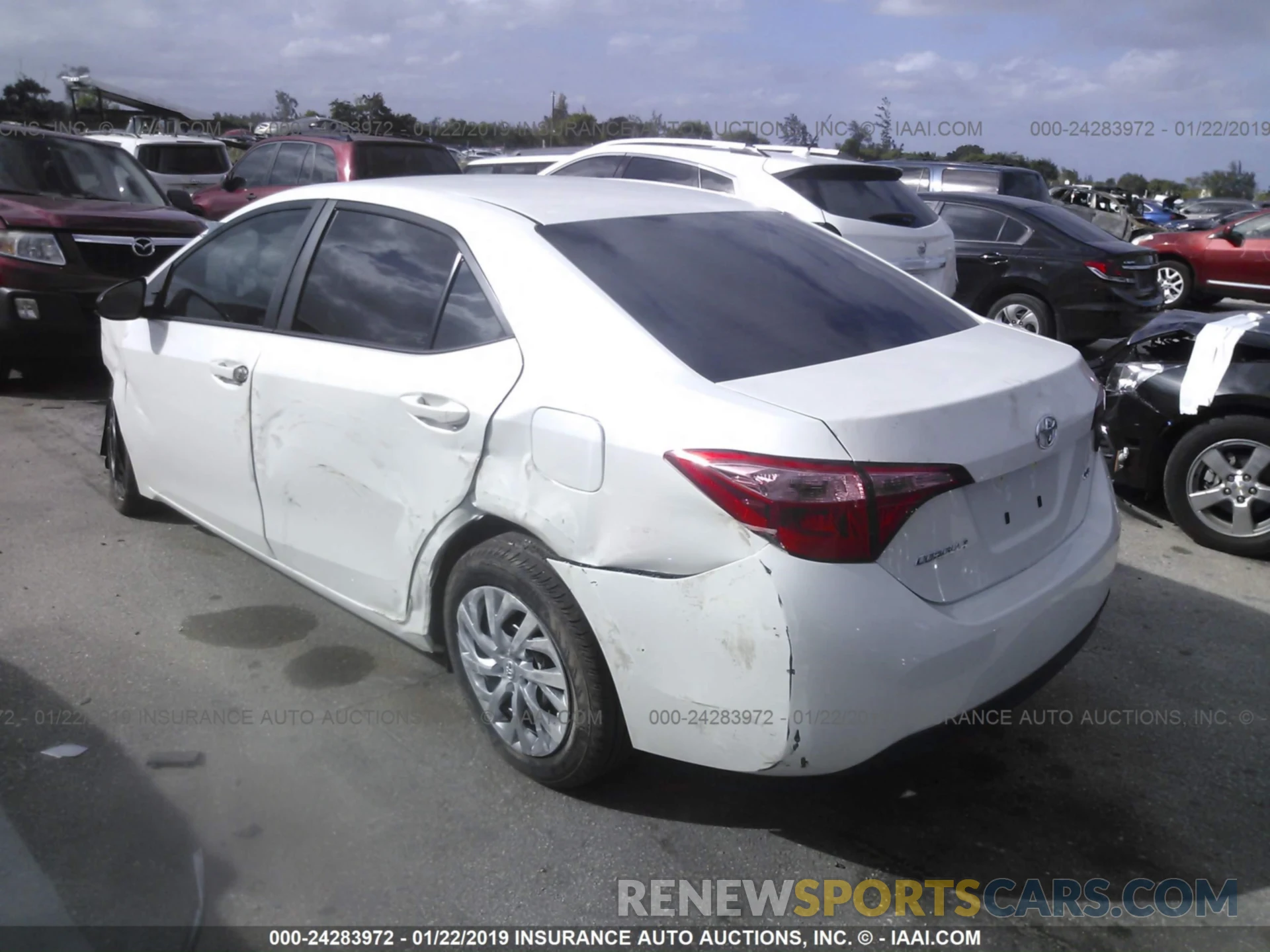 3 Photograph of a damaged car 5YFBURHE1KP916339 TOYOTA COROLLA 2019