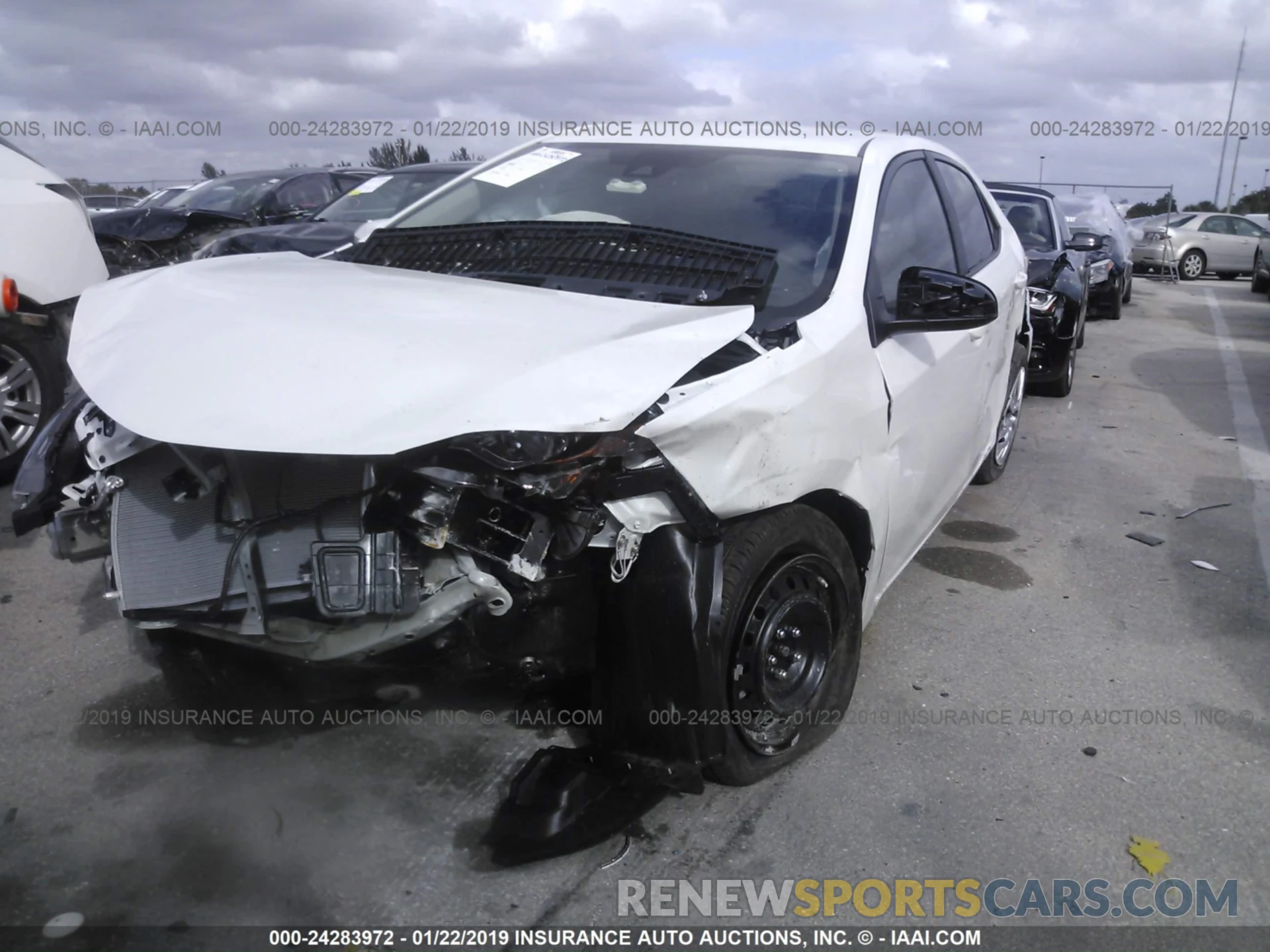 6 Photograph of a damaged car 5YFBURHE1KP916339 TOYOTA COROLLA 2019