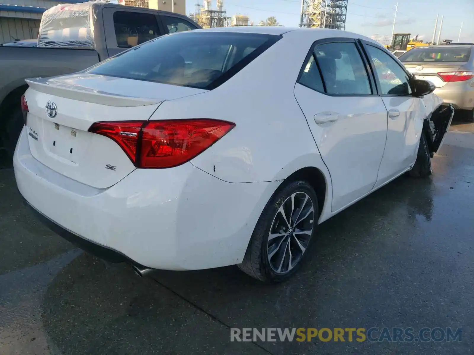 4 Photograph of a damaged car 5YFBURHE1KP916406 TOYOTA COROLLA 2019