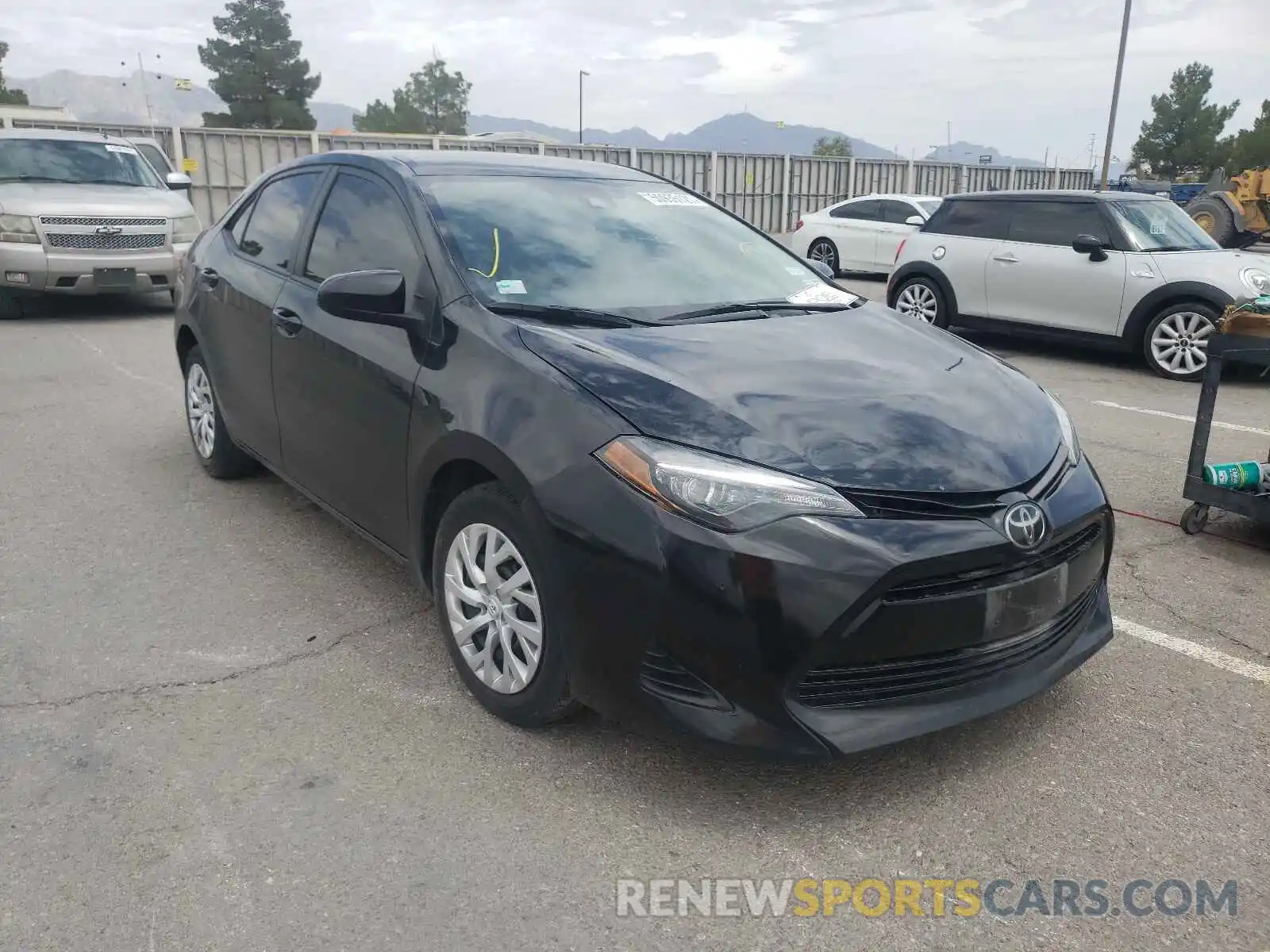 1 Photograph of a damaged car 5YFBURHE1KP917023 TOYOTA COROLLA 2019