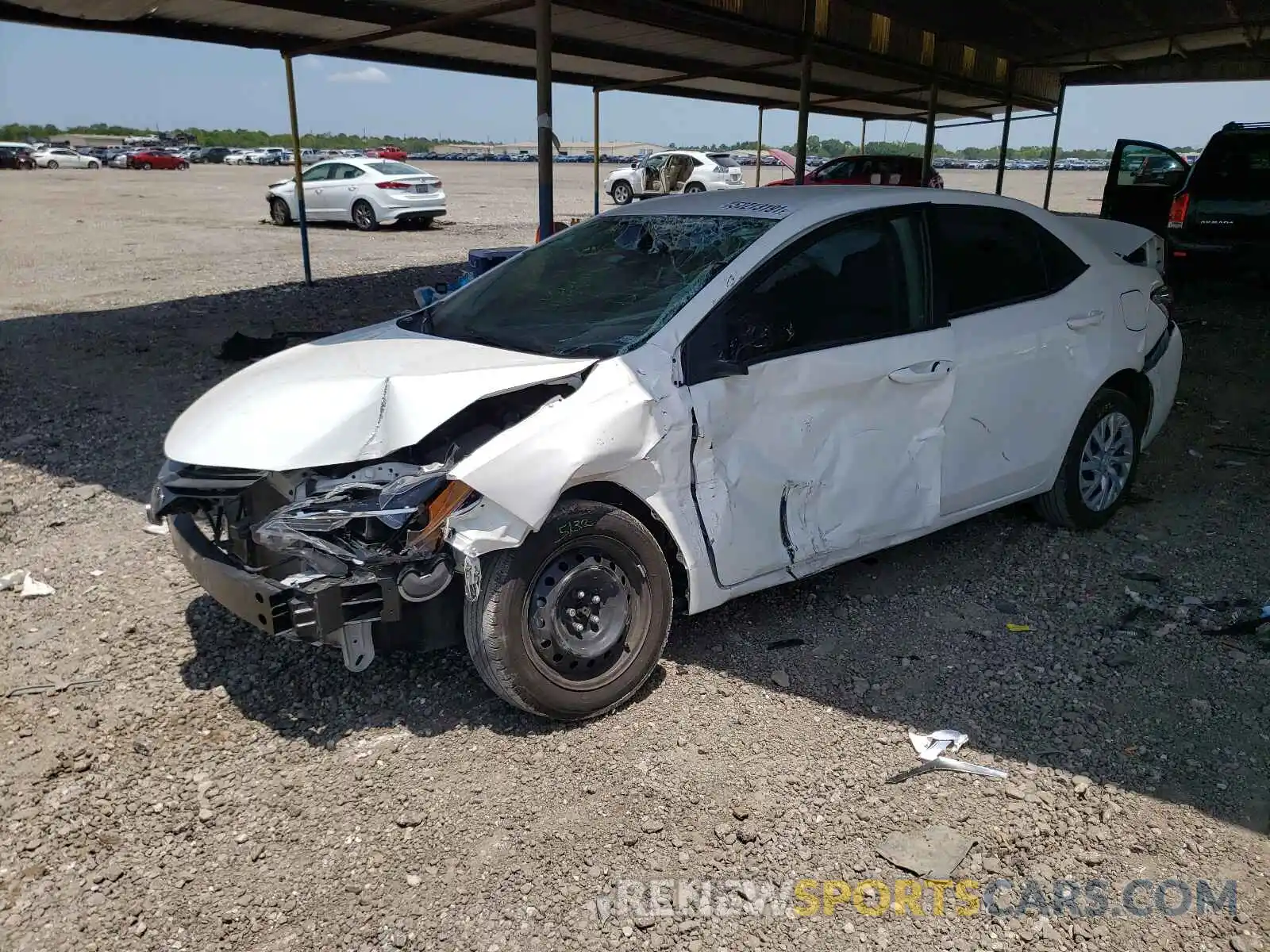 2 Photograph of a damaged car 5YFBURHE1KP917930 TOYOTA COROLLA 2019