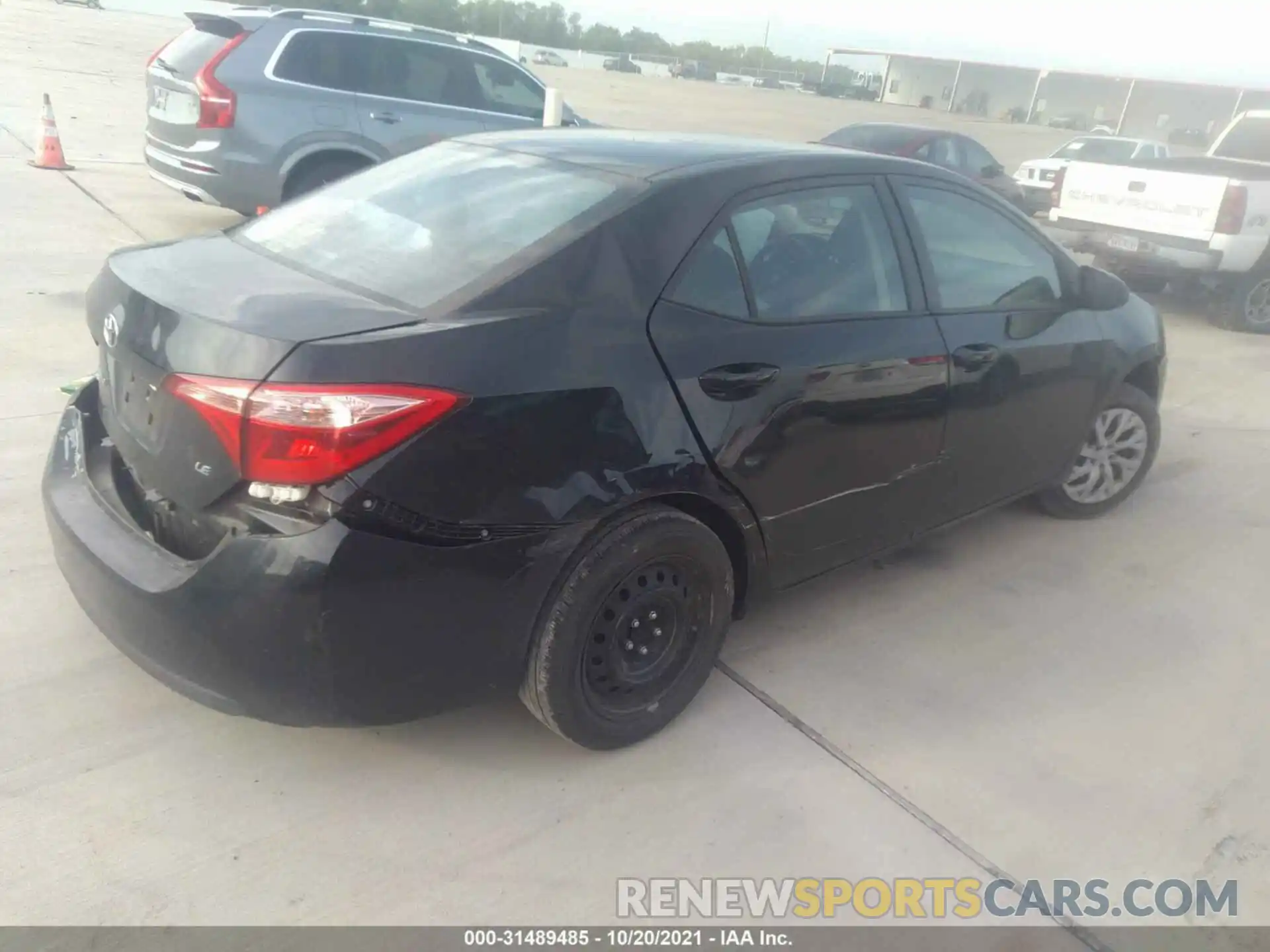 4 Photograph of a damaged car 5YFBURHE1KP918009 TOYOTA COROLLA 2019