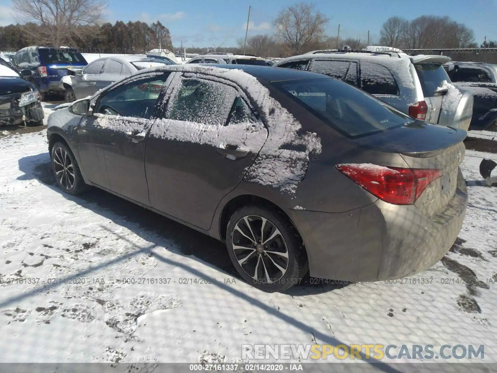 3 Photograph of a damaged car 5YFBURHE1KP918673 TOYOTA COROLLA 2019