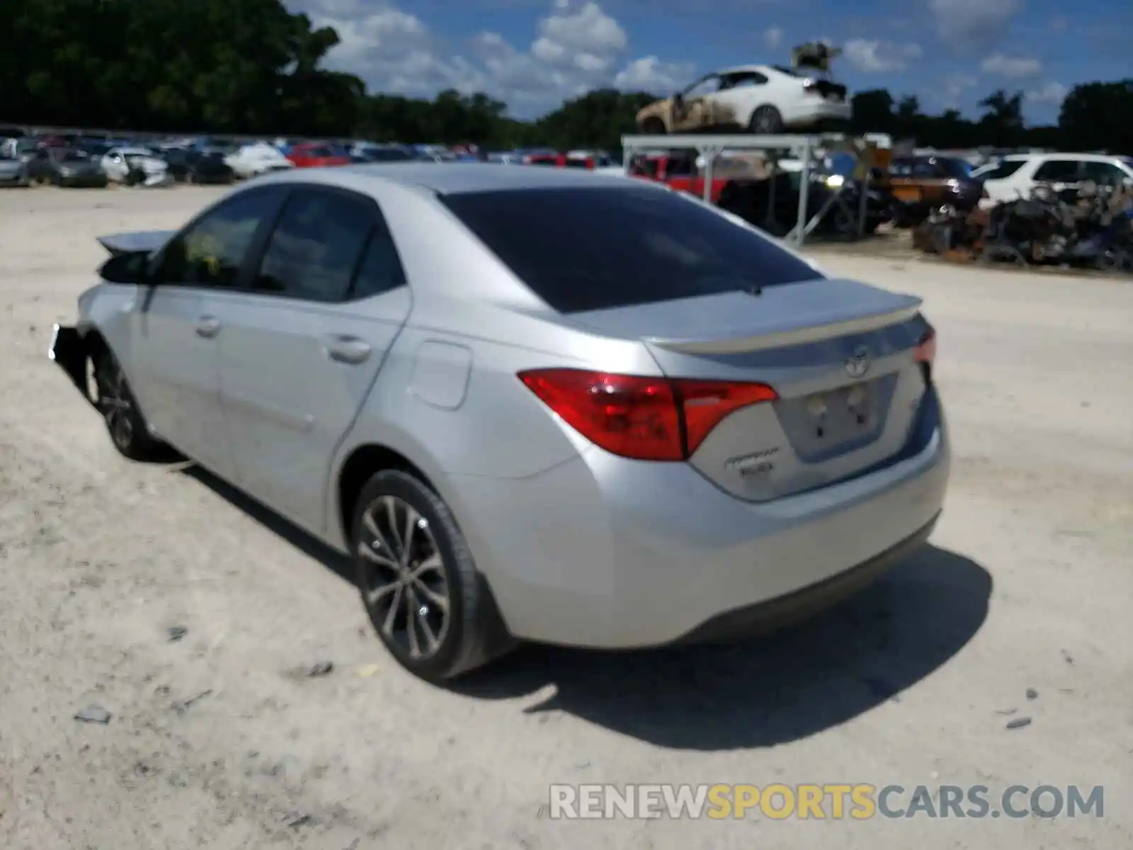 3 Photograph of a damaged car 5YFBURHE1KP919502 TOYOTA COROLLA 2019