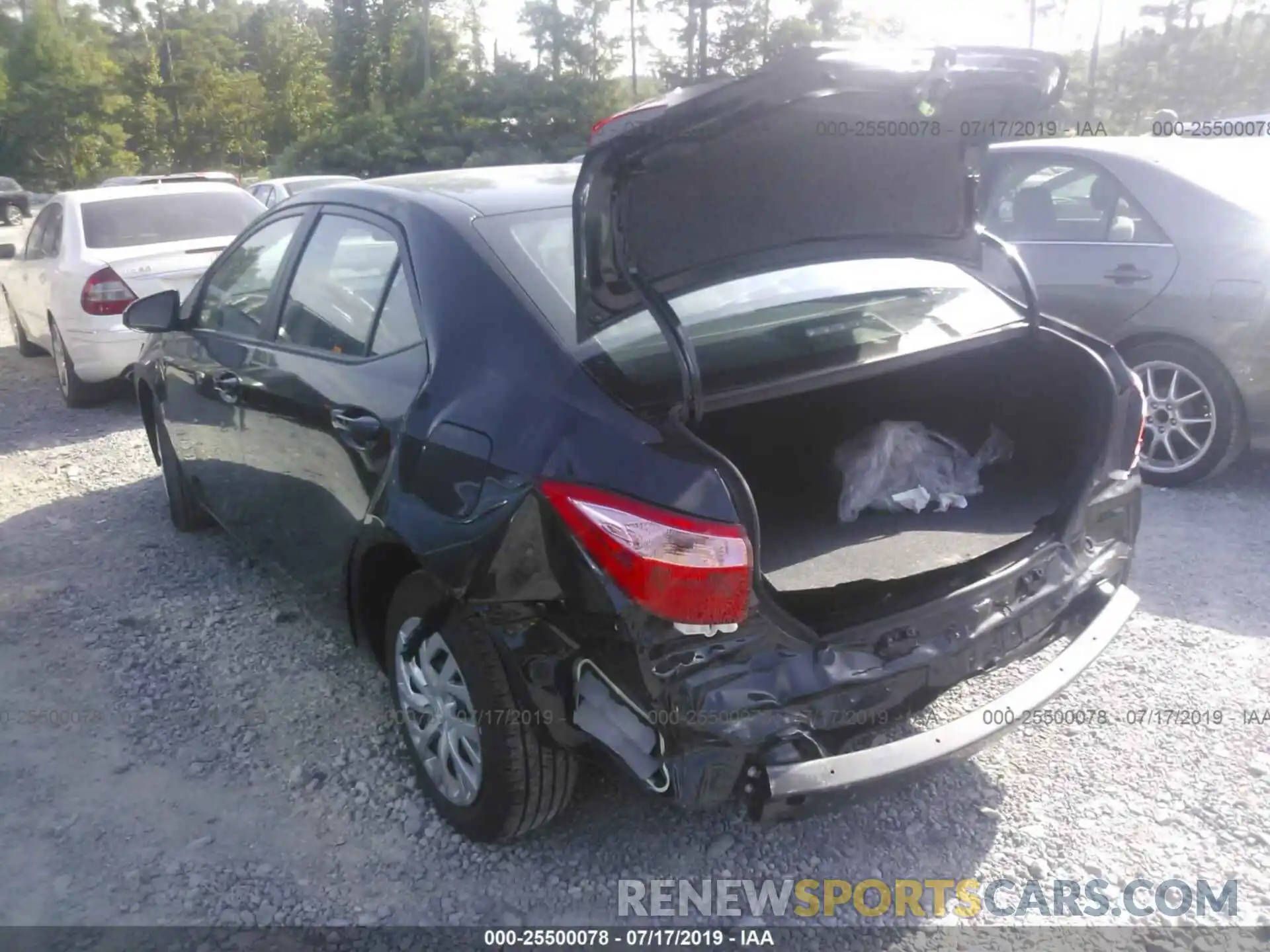 3 Photograph of a damaged car 5YFBURHE1KP919709 TOYOTA COROLLA 2019