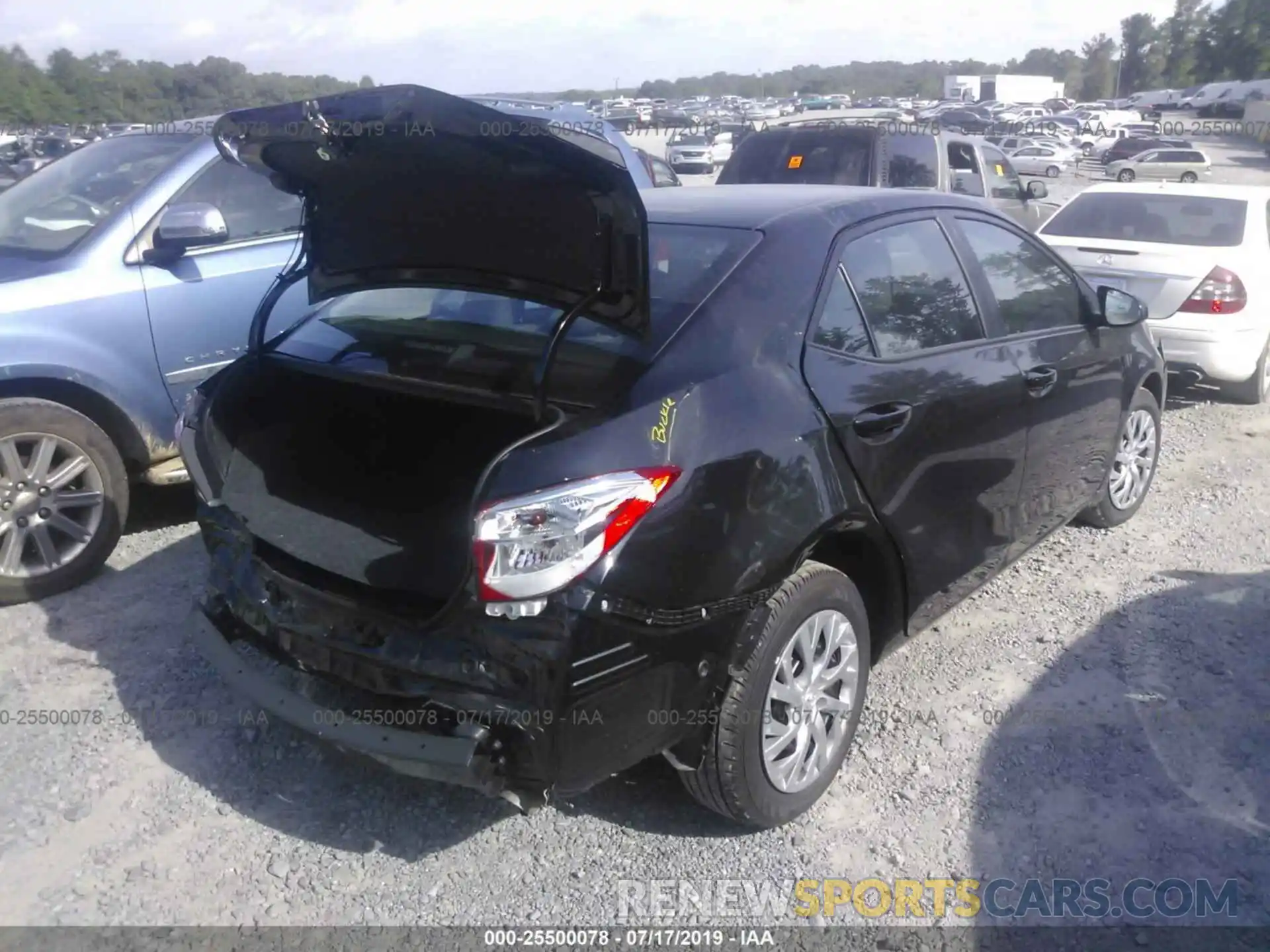 4 Photograph of a damaged car 5YFBURHE1KP919709 TOYOTA COROLLA 2019