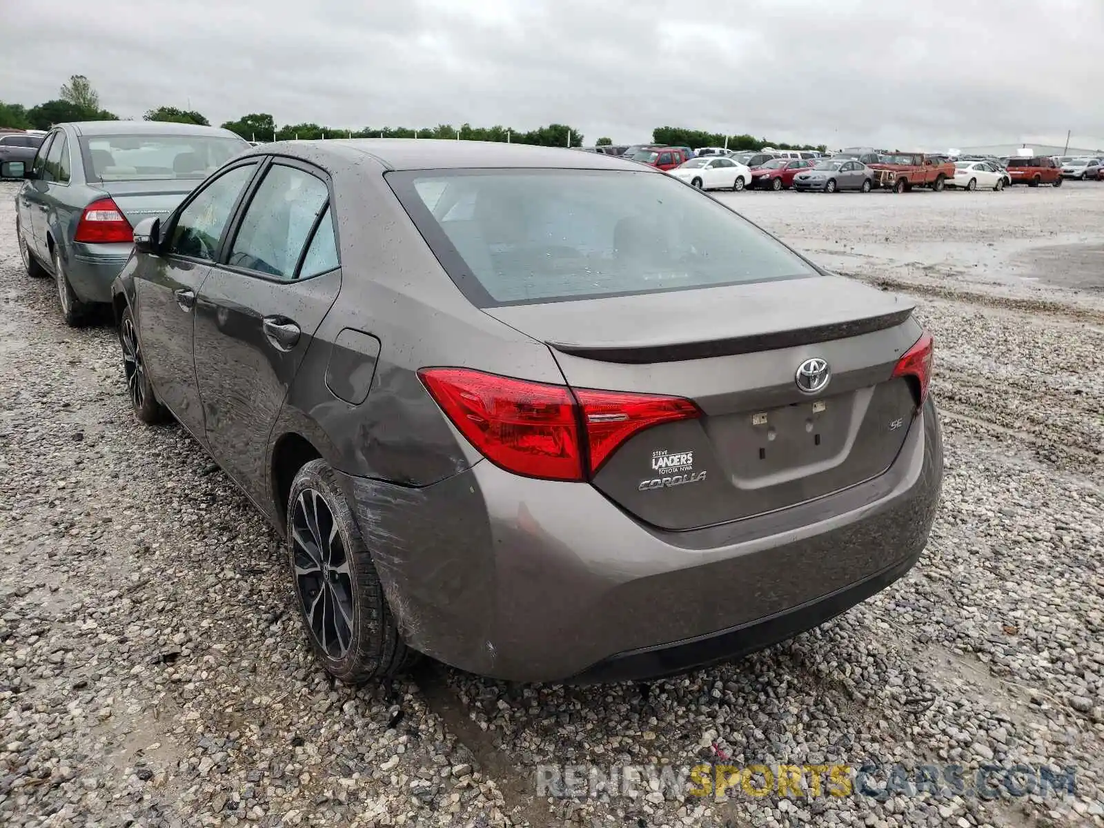 3 Photograph of a damaged car 5YFBURHE1KP920066 TOYOTA COROLLA 2019