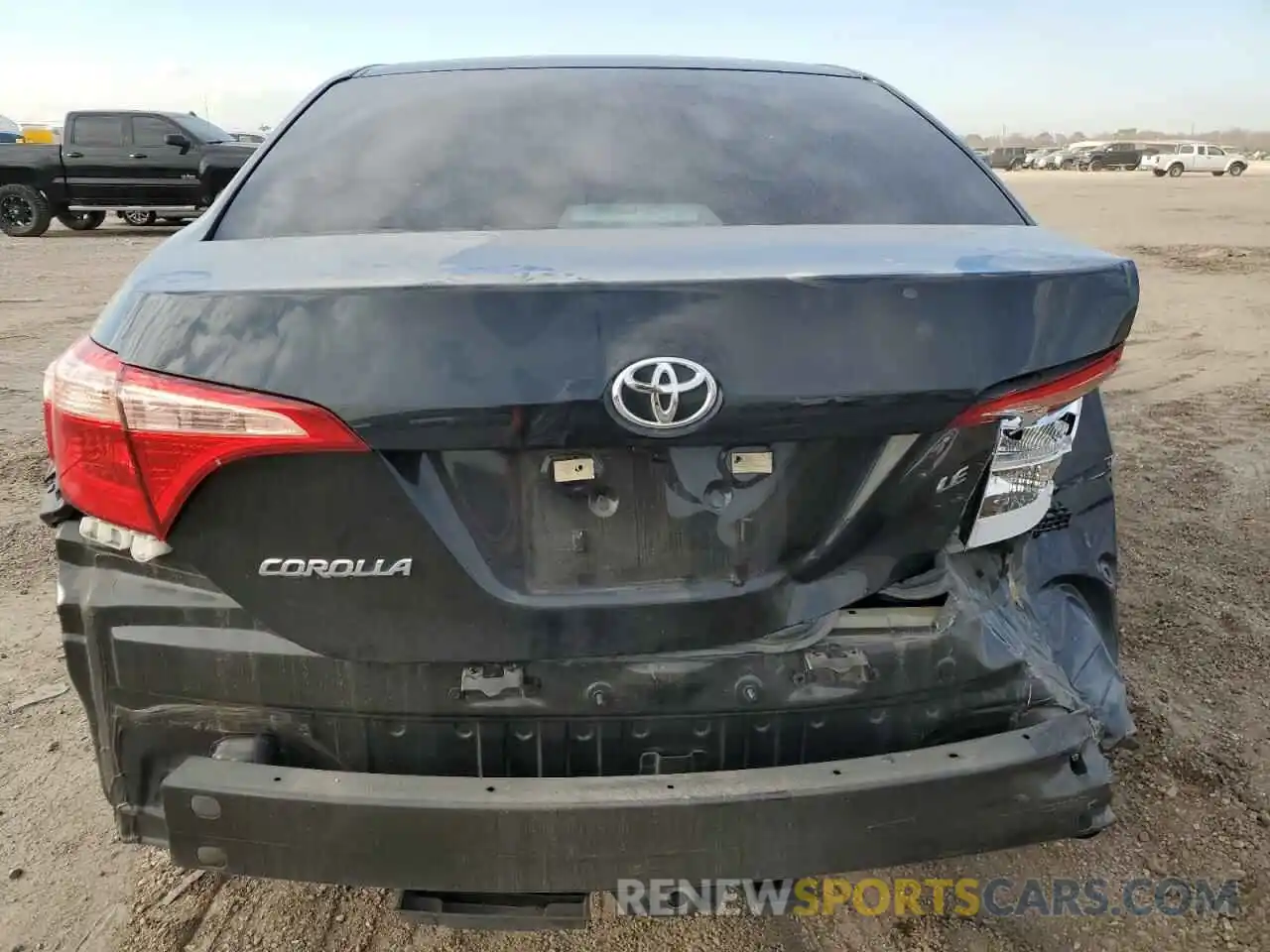 6 Photograph of a damaged car 5YFBURHE1KP920102 TOYOTA COROLLA 2019