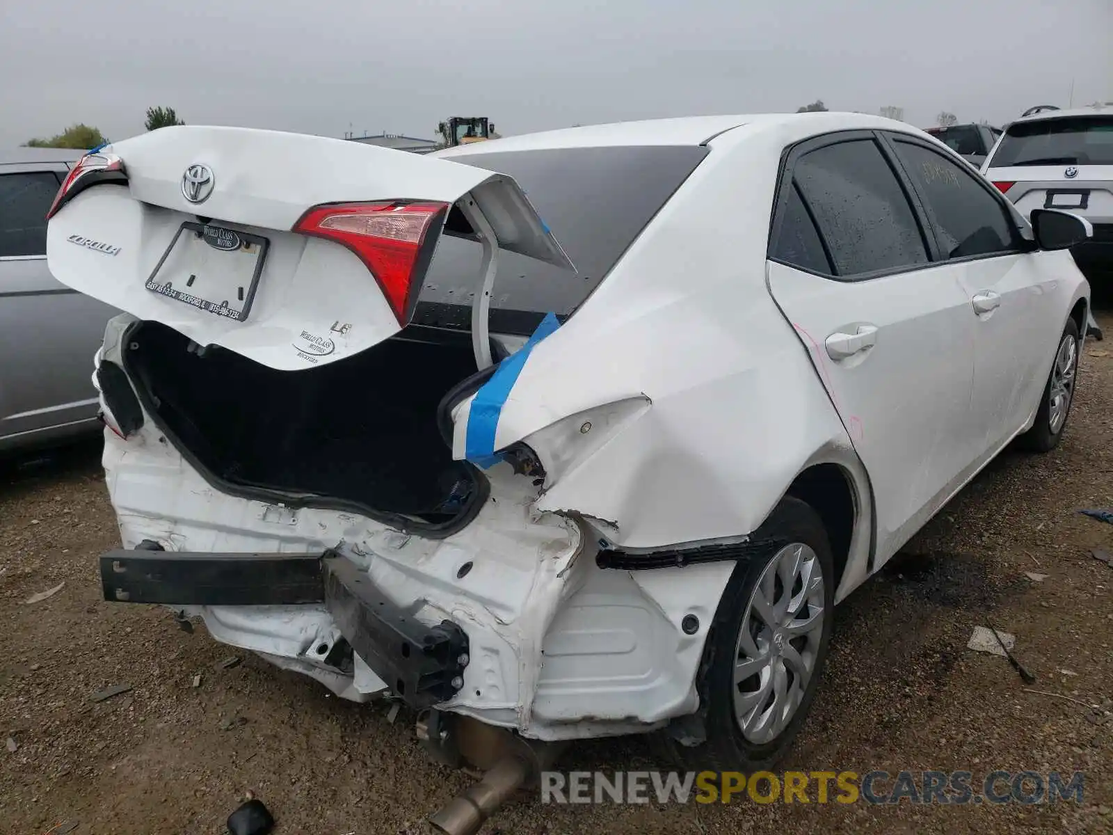 4 Photograph of a damaged car 5YFBURHE1KP921573 TOYOTA COROLLA 2019