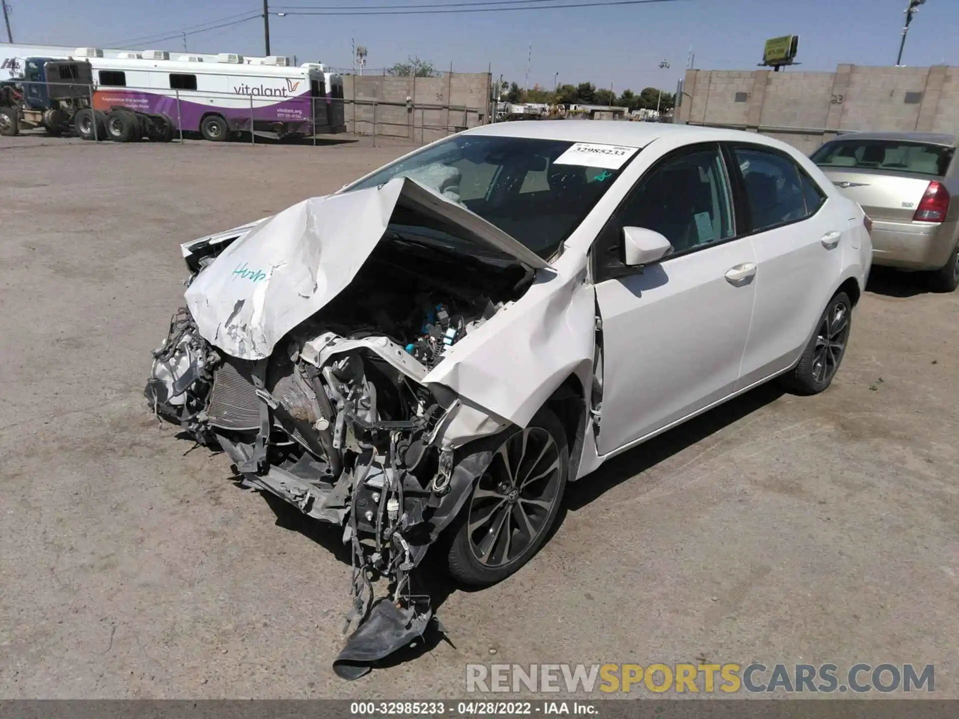 2 Photograph of a damaged car 5YFBURHE1KP922027 TOYOTA COROLLA 2019