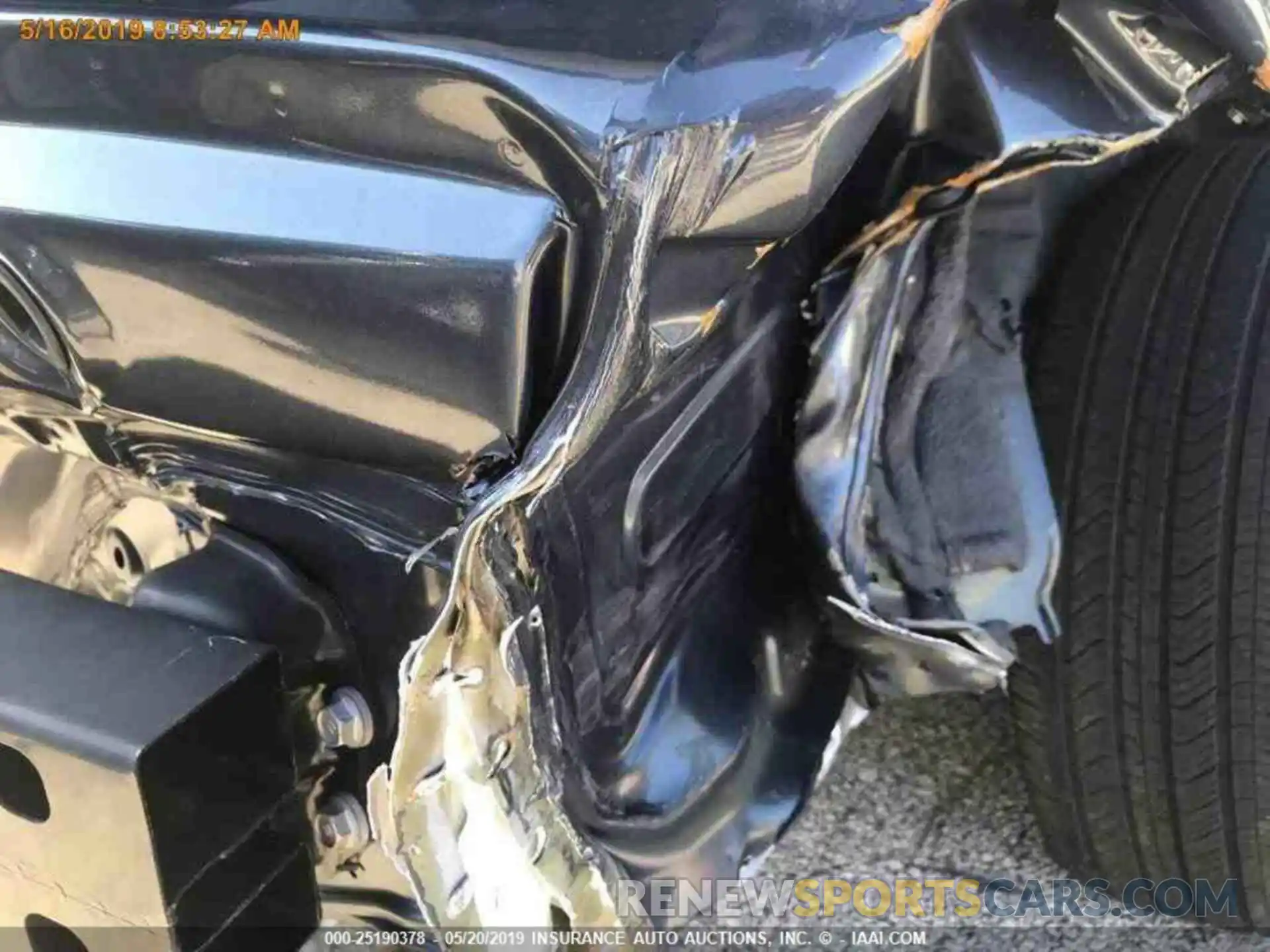 13 Photograph of a damaged car 5YFBURHE1KP922318 TOYOTA COROLLA 2019