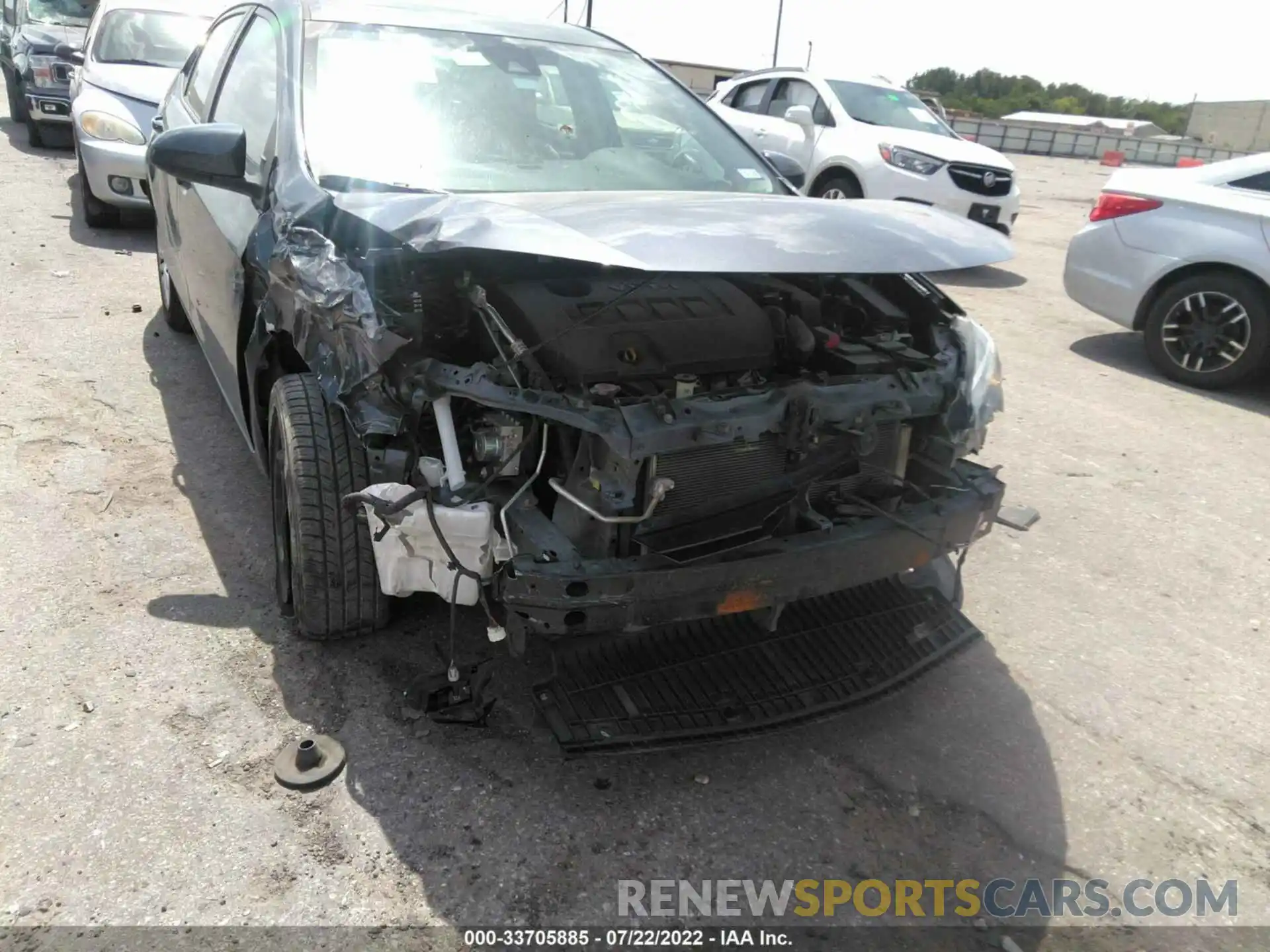 6 Photograph of a damaged car 5YFBURHE1KP923730 TOYOTA COROLLA 2019