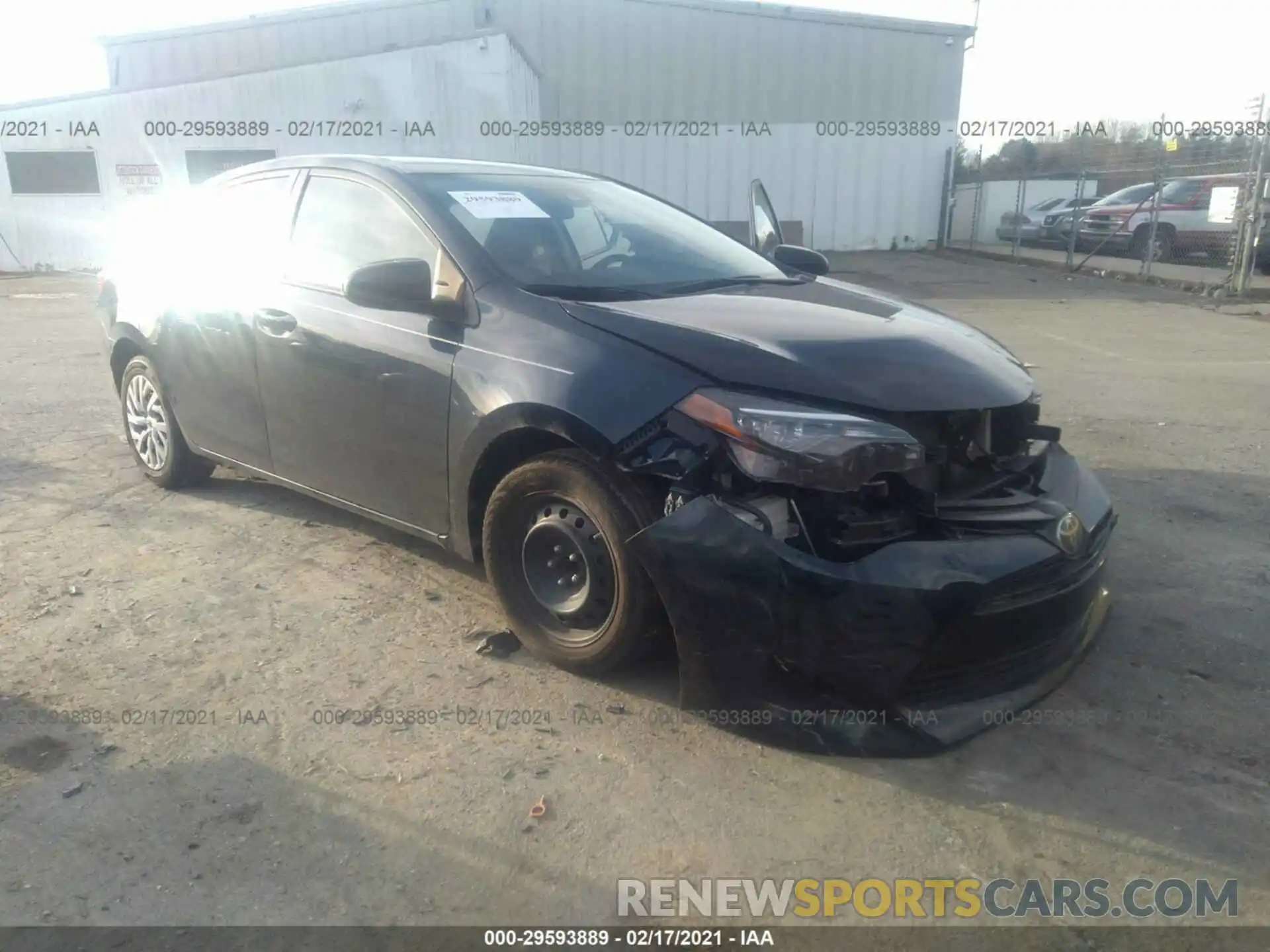 1 Photograph of a damaged car 5YFBURHE1KP924196 TOYOTA COROLLA 2019