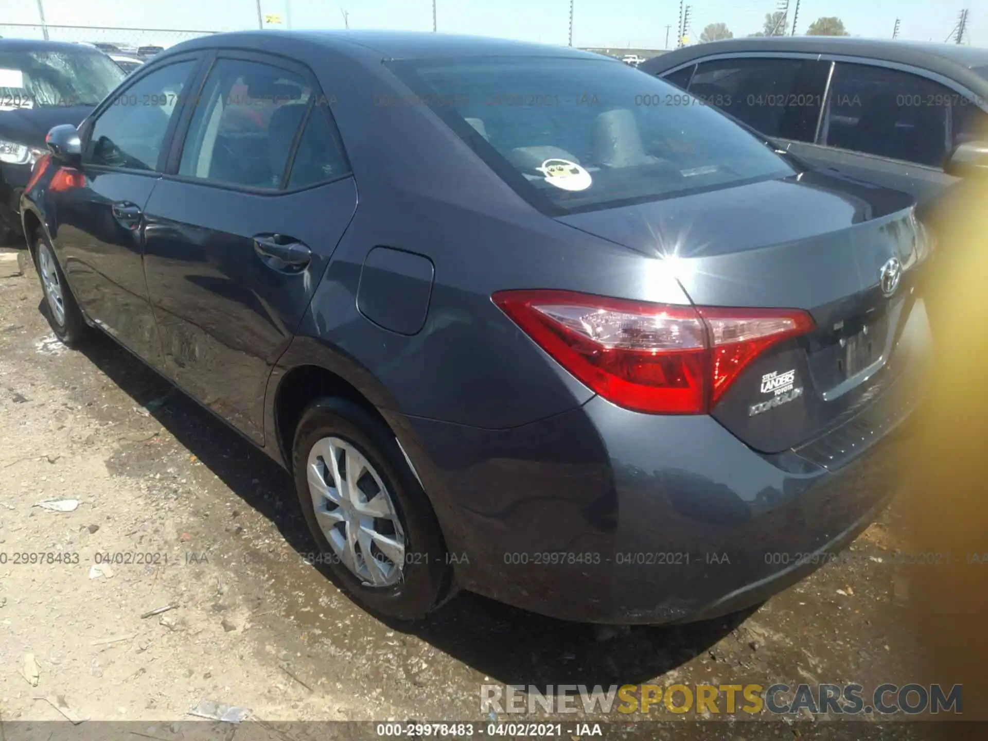 3 Photograph of a damaged car 5YFBURHE1KP924330 TOYOTA COROLLA 2019