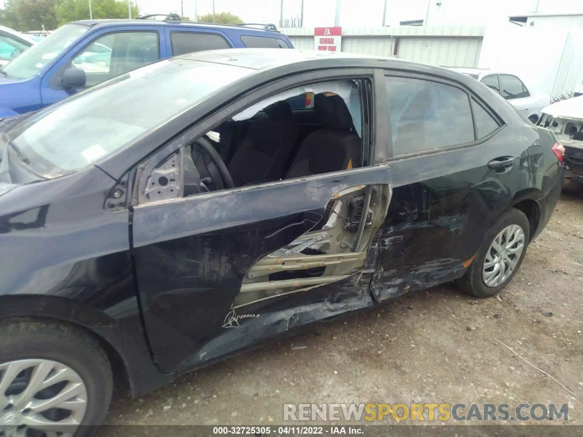 6 Photograph of a damaged car 5YFBURHE1KP924490 TOYOTA COROLLA 2019