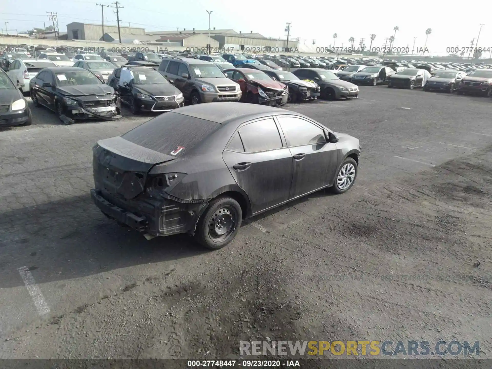 4 Photograph of a damaged car 5YFBURHE1KP925428 TOYOTA COROLLA 2019