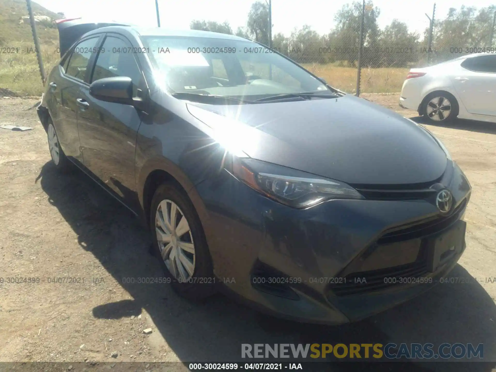 1 Photograph of a damaged car 5YFBURHE1KP926529 TOYOTA COROLLA 2019