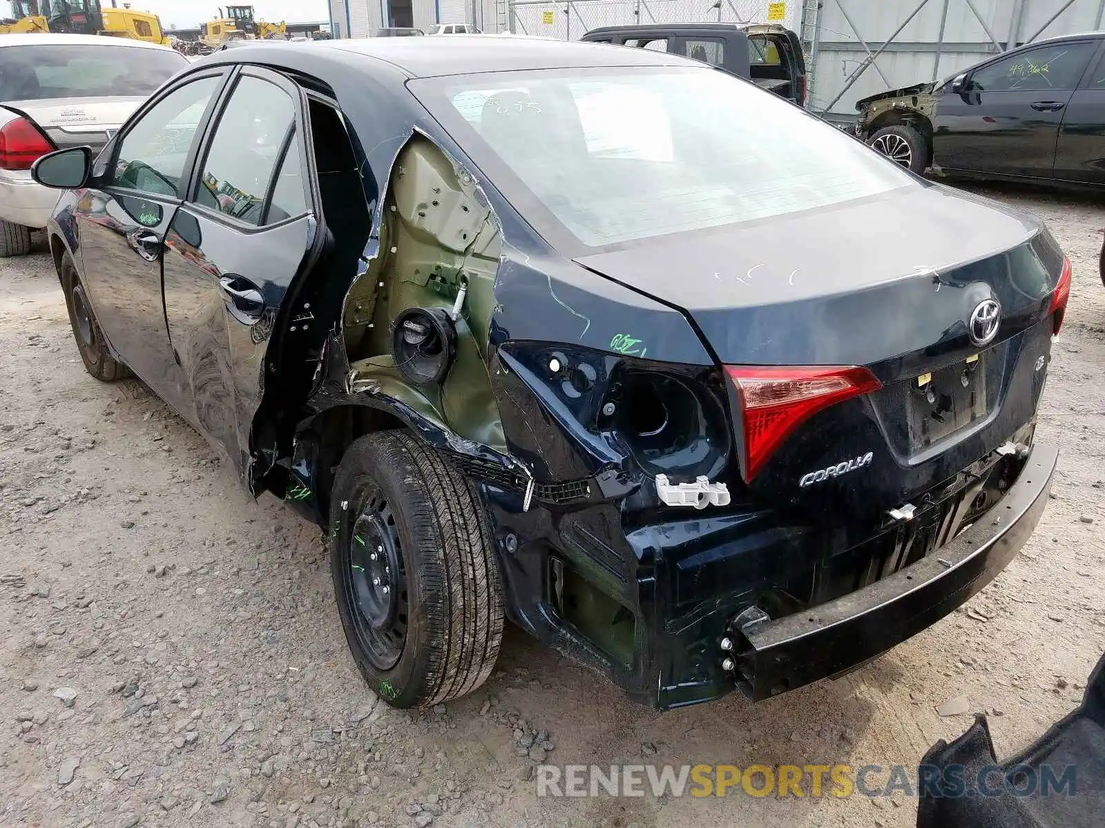 3 Photograph of a damaged car 5YFBURHE1KP926627 TOYOTA COROLLA 2019